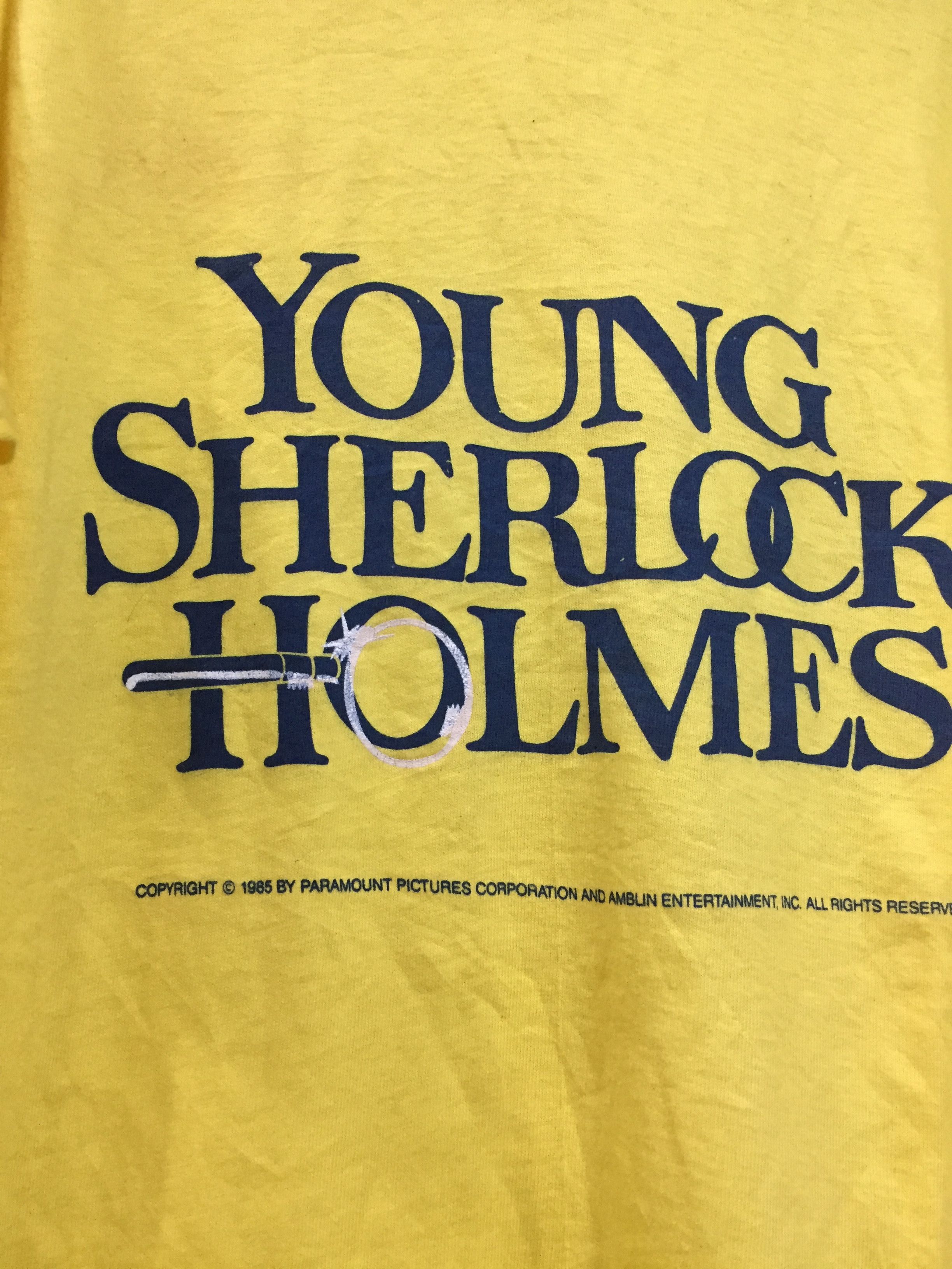 Vintage Vintage 80s rare Young Sherlock Holmes Paramount Movie tee Size US S / EU 44-46 / 1 - 3 Thumbnail