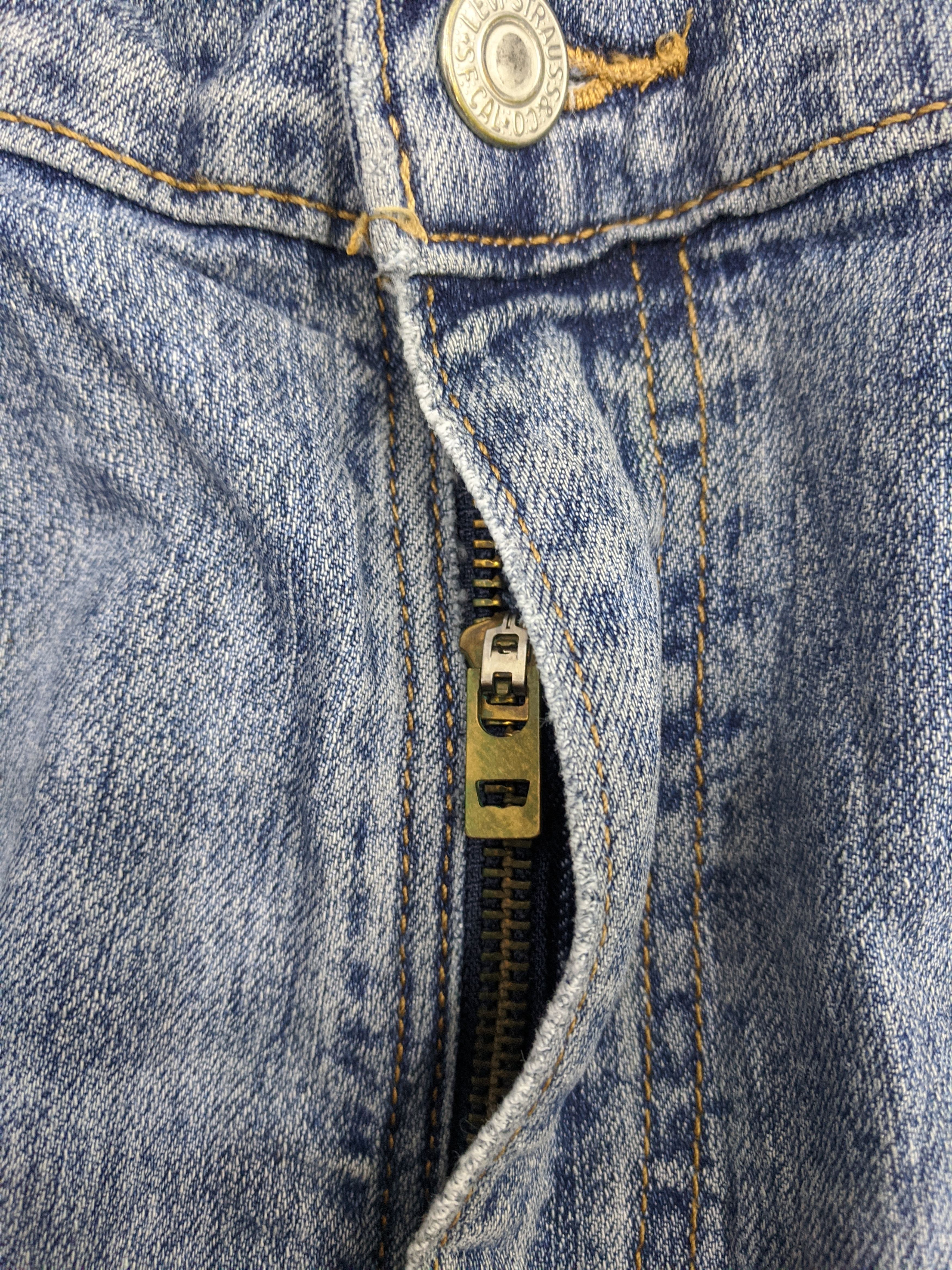 Levi's × Vintage Vintage Levis 505 Light Wash Jeans DP0733 Size US 37 - 12 Thumbnail