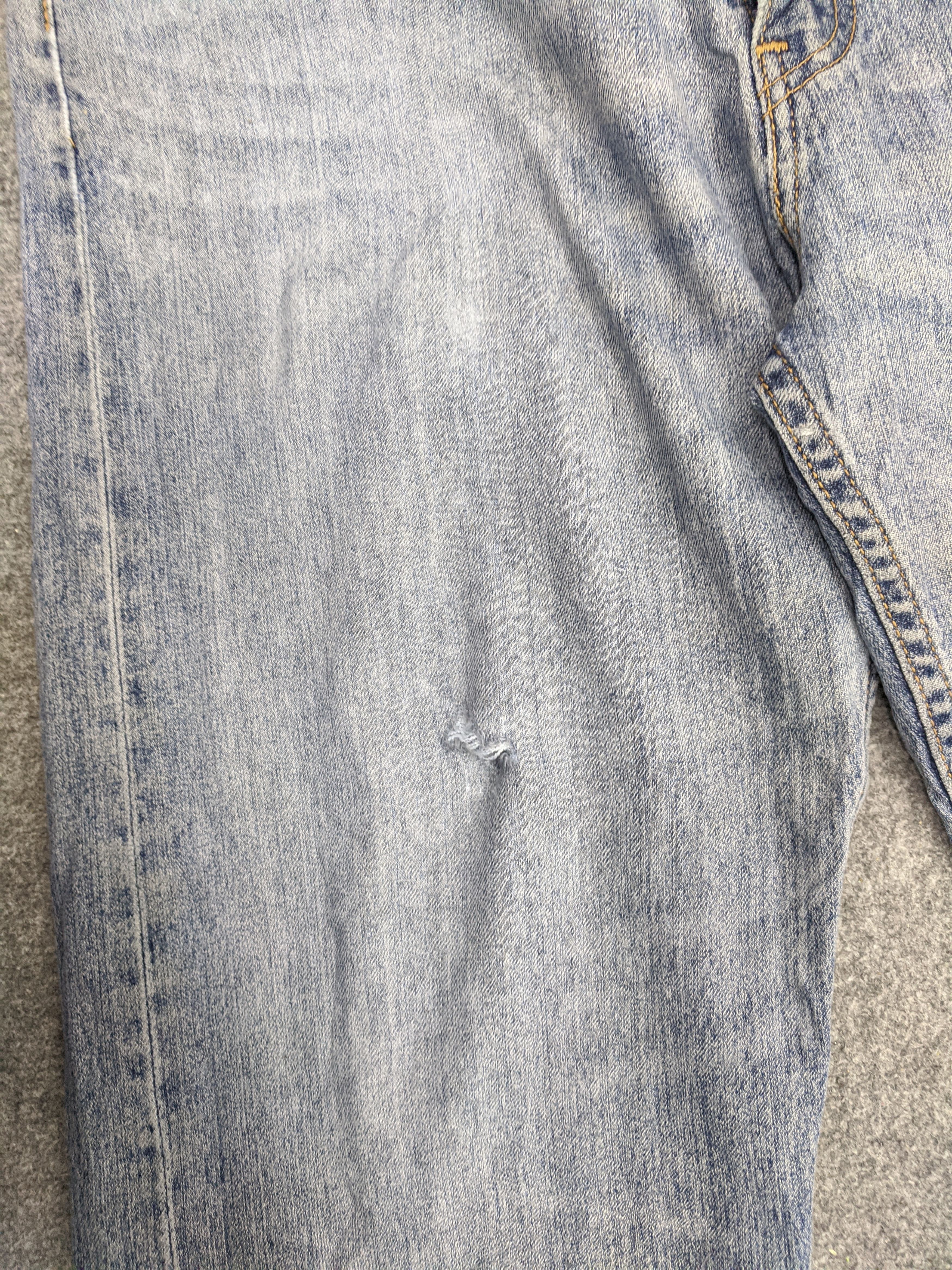 Levi's × Vintage Vintage Levis 505 Light Wash Jeans DP0733 Size US 37 - 13 Thumbnail