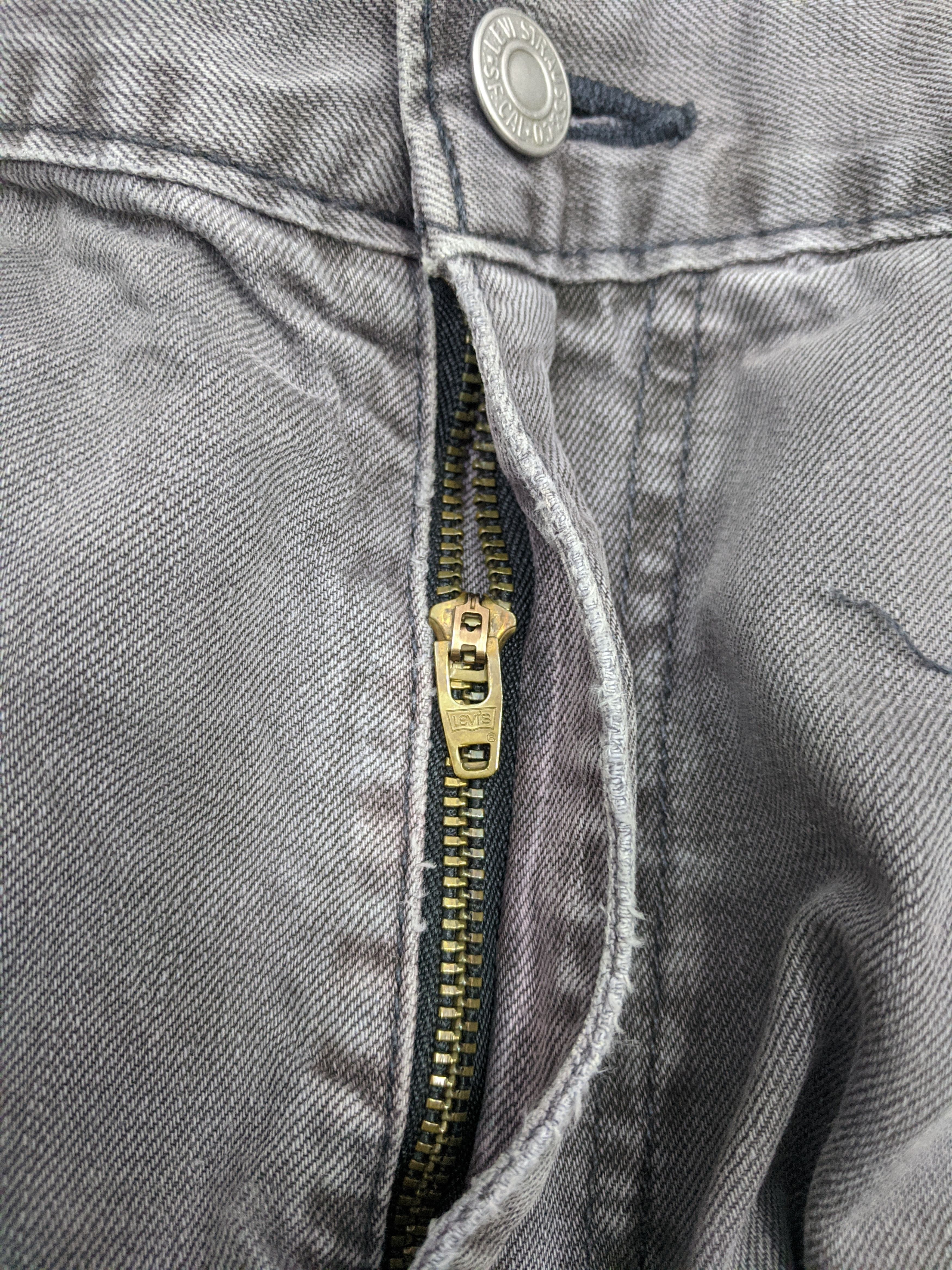 Levi's Vintage Levis 514 Jeans DP0729 Size US 37 - 12 Thumbnail
