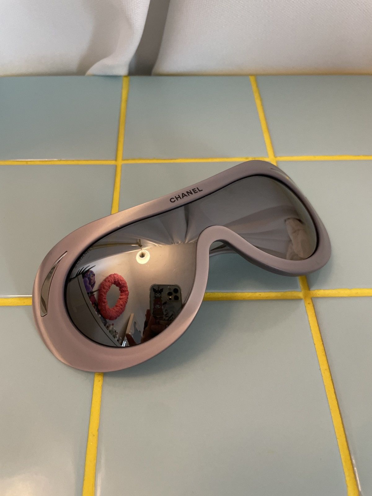 Chanel sunglasses 2000 deals