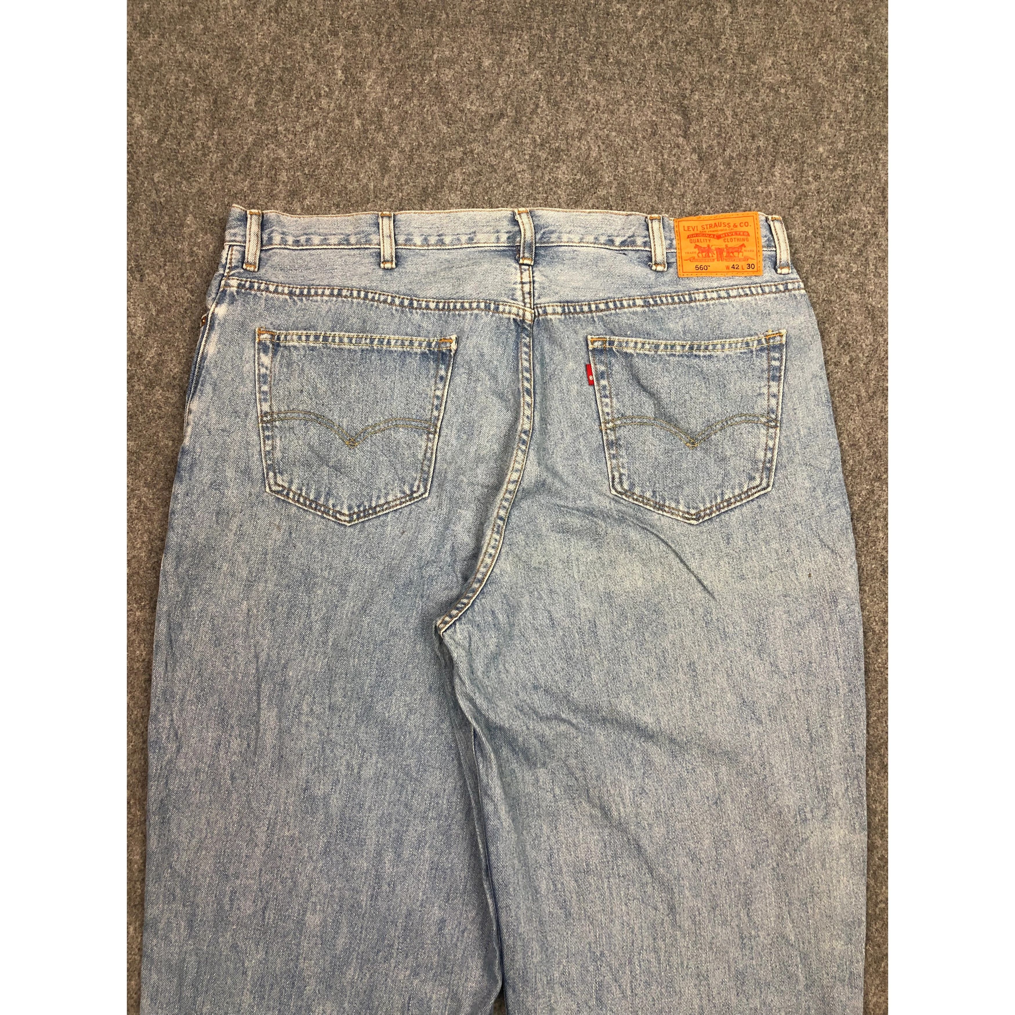 Levi's Vintage Levis 560 Jeans Light Wash DP0542 Size US 43 - 4 Thumbnail