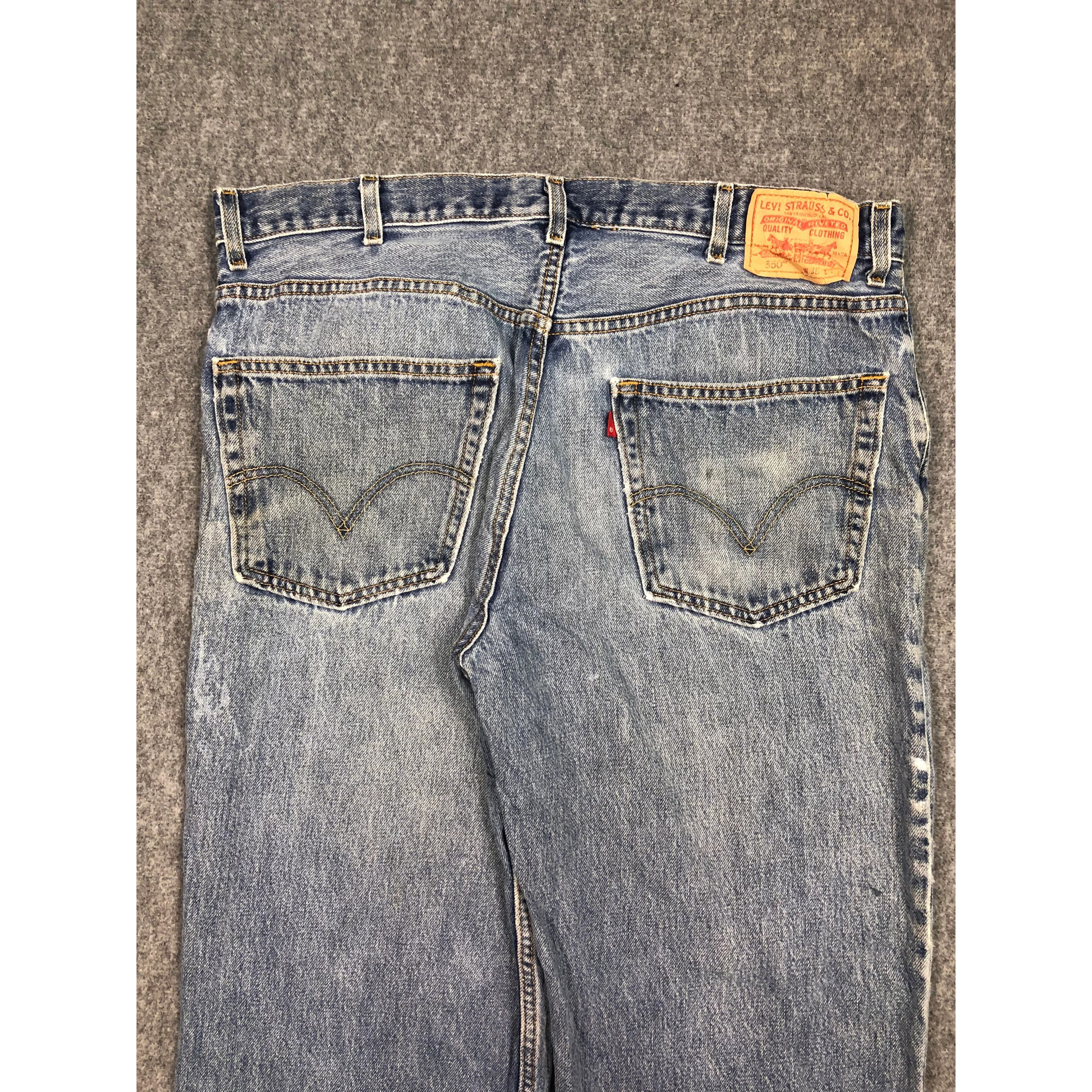 Levi's Vintage Levis 550 Relaxed Fit Faded Denim DP0152 Size US 38 / EU 54 - 4 Thumbnail
