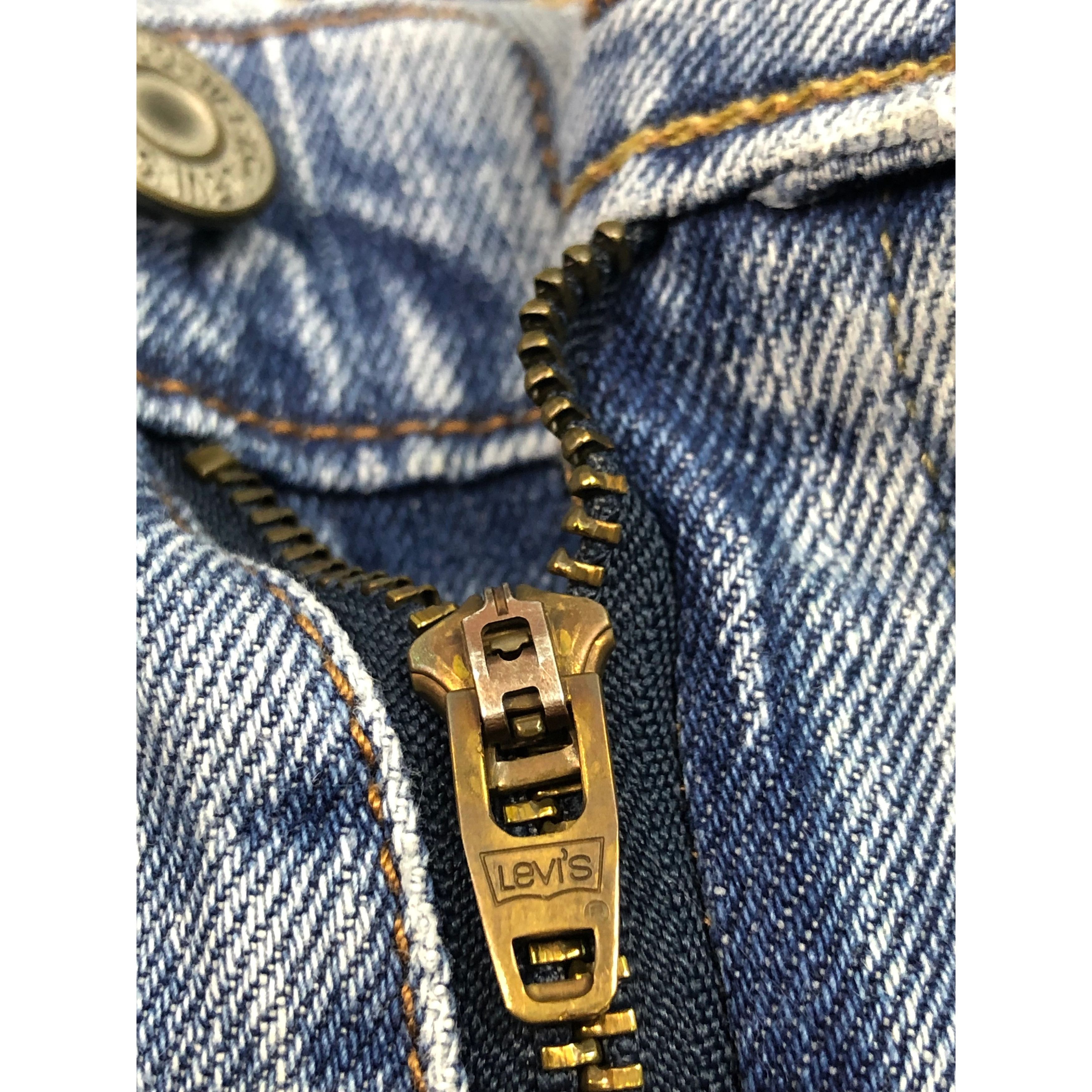 Levi's Vintage Levis 559 Jeans Lightwash DP0548 Size US 39 - 7 Thumbnail