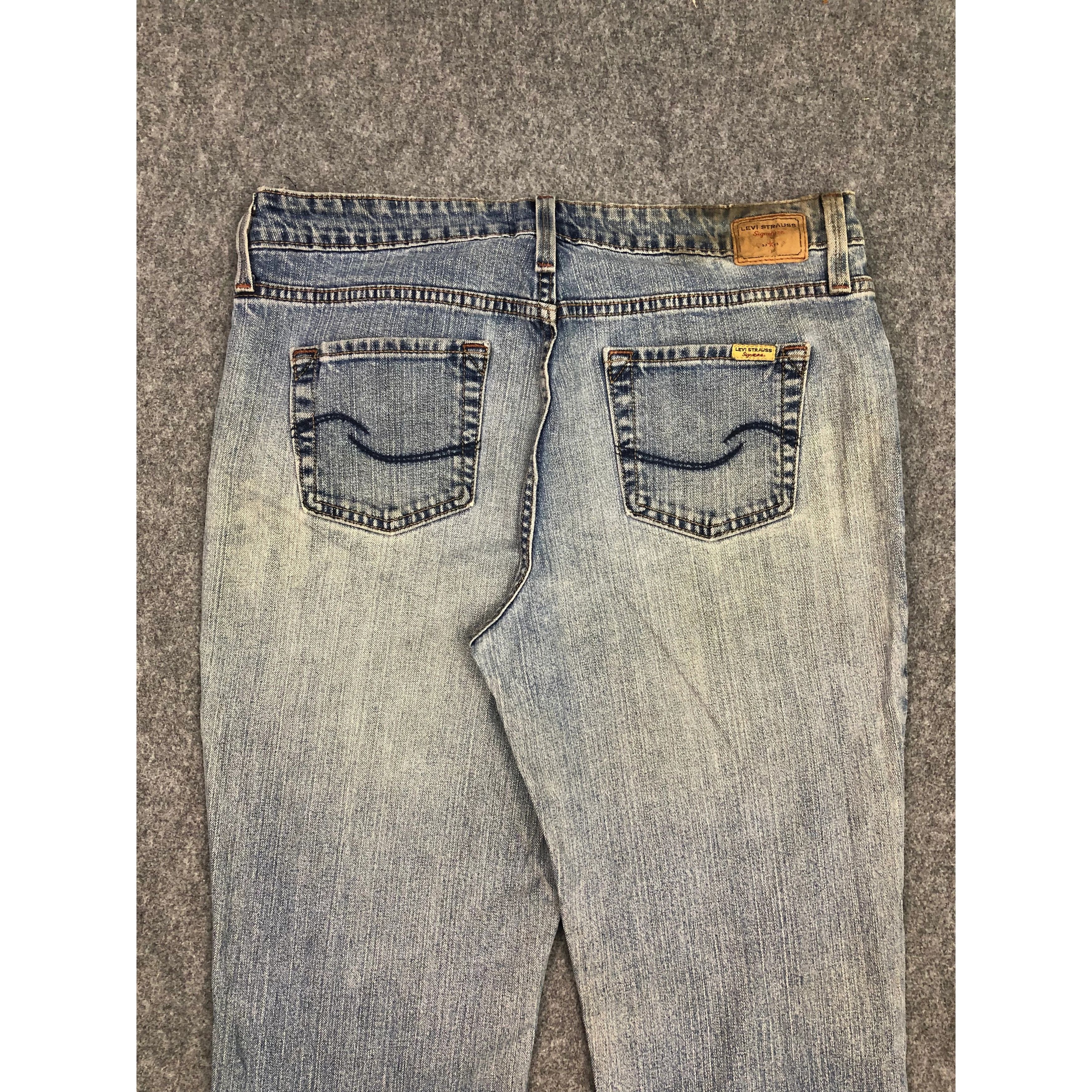 Levi's Vintage Levis Blue Jeans Flare DP0519 Size US 35 - 4 Thumbnail