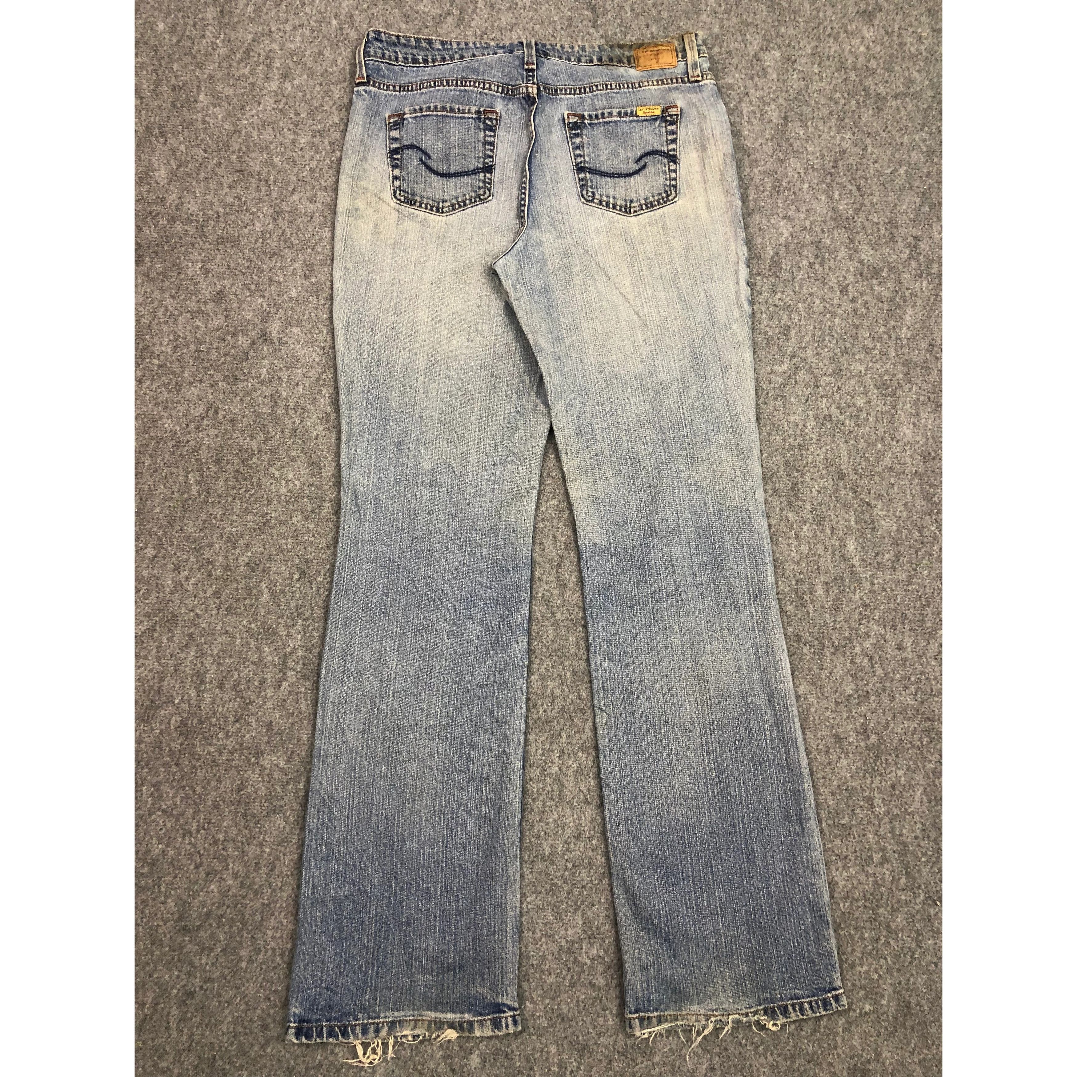 Levi's Vintage Levis Blue Jeans Flare DP0519 Size US 35 - 2 Thumbnail