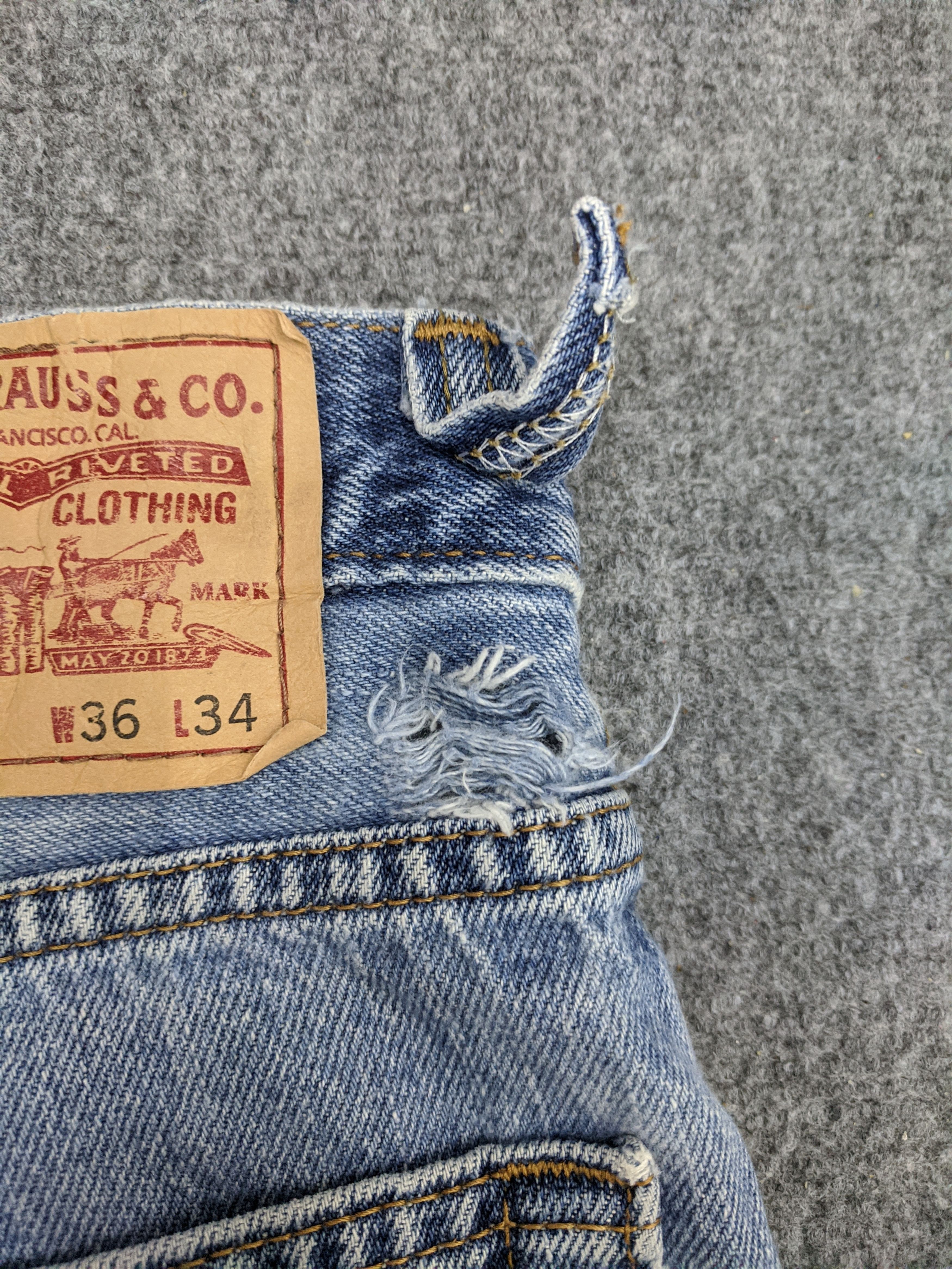 Levi's Vintage Levis 505 Light Wash Jeans DP0728 Size US 36 / EU 52 - 15 Thumbnail