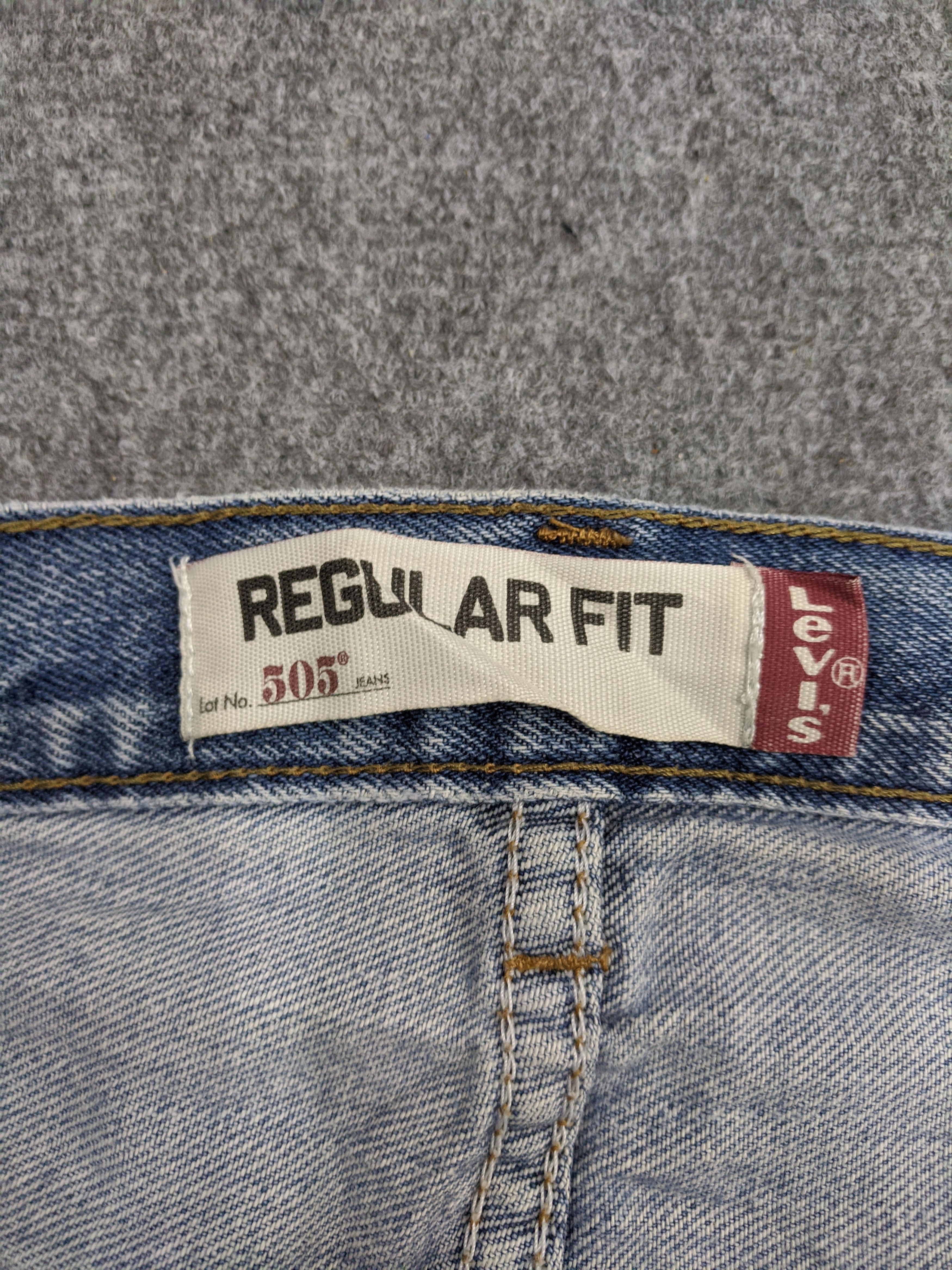 Levi's Vintage Levis 505 Light Wash Jeans DP0728 Size US 36 / EU 52 - 7 Thumbnail