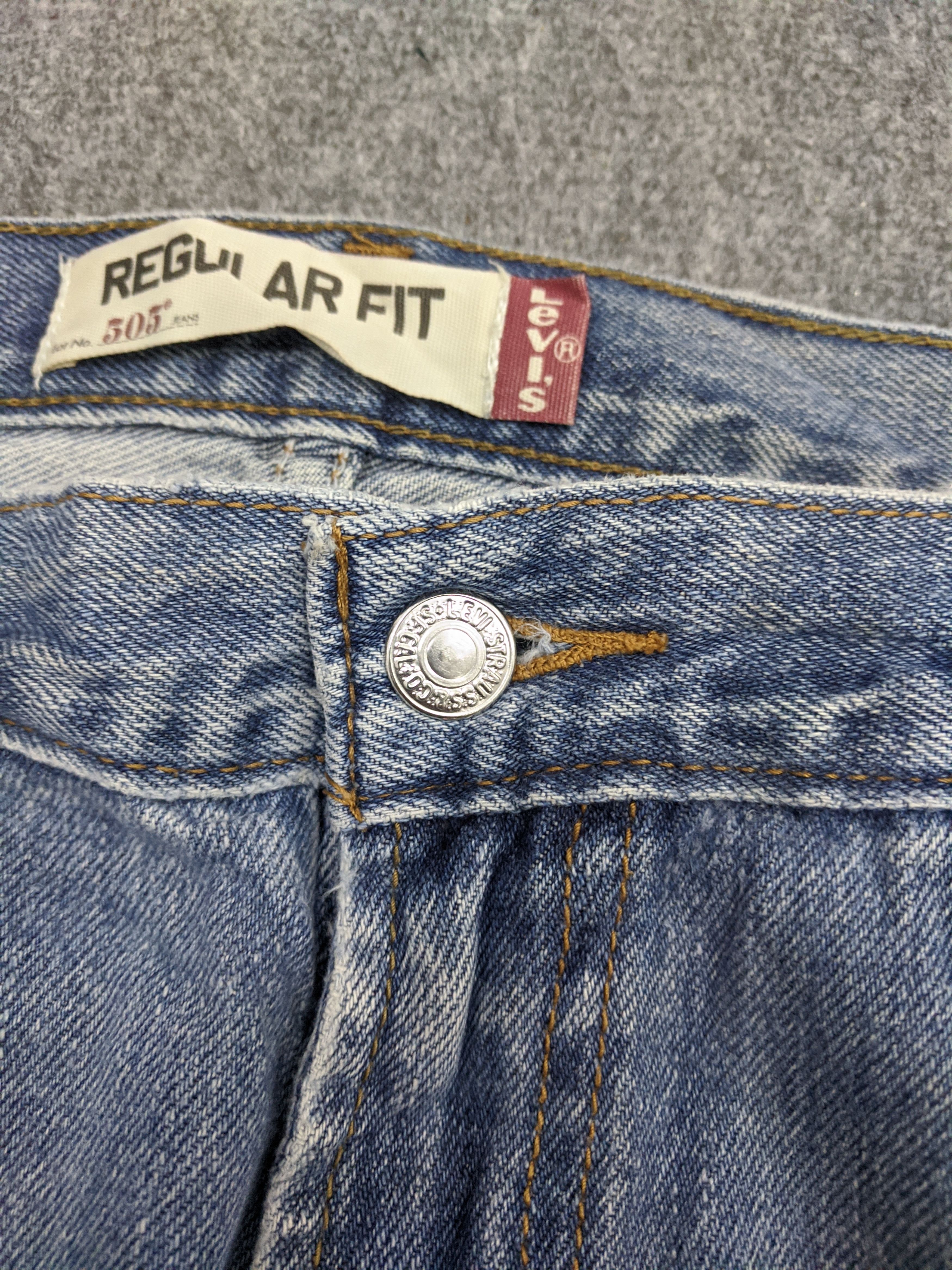 Levi's Vintage Levis 505 Light Wash Jeans DP0728 Size US 36 / EU 52 - 11 Thumbnail
