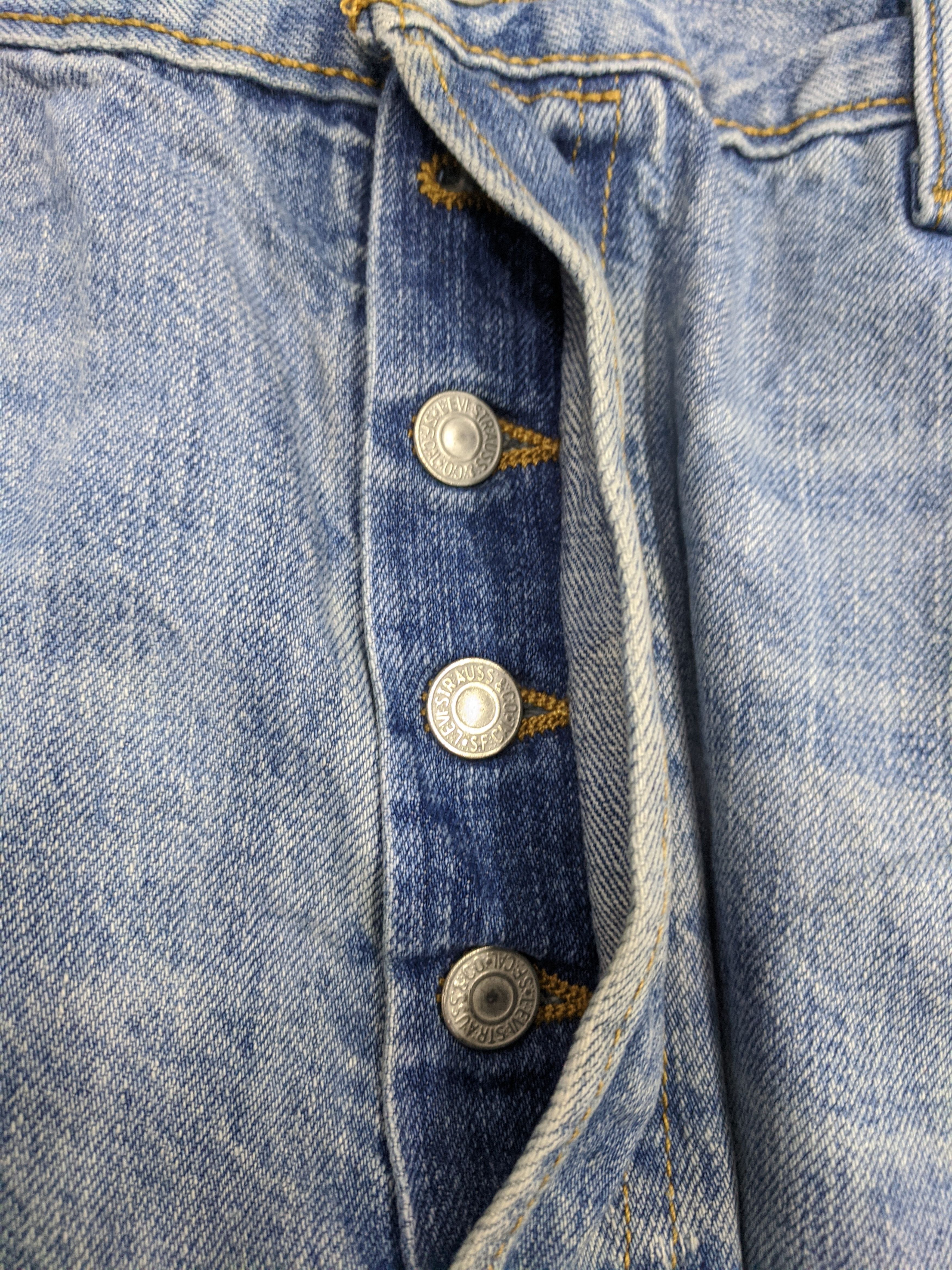 Levi's Vintage 90s Levis 501 Jeans DP0830 Size US 39 - 12 Thumbnail
