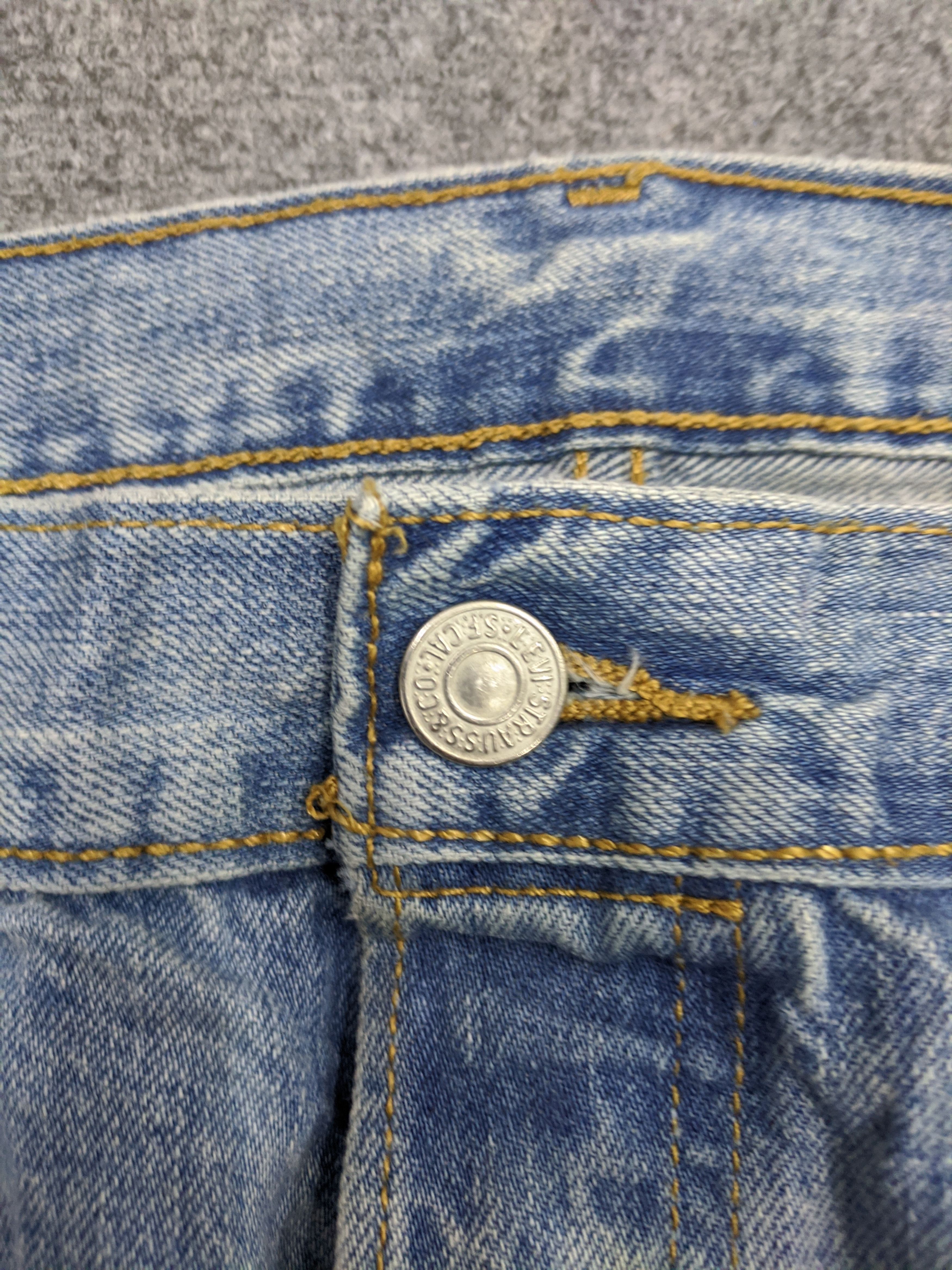 Levi's Vintage 90s Levis 501 Jeans DP0830 Size US 39 - 11 Thumbnail