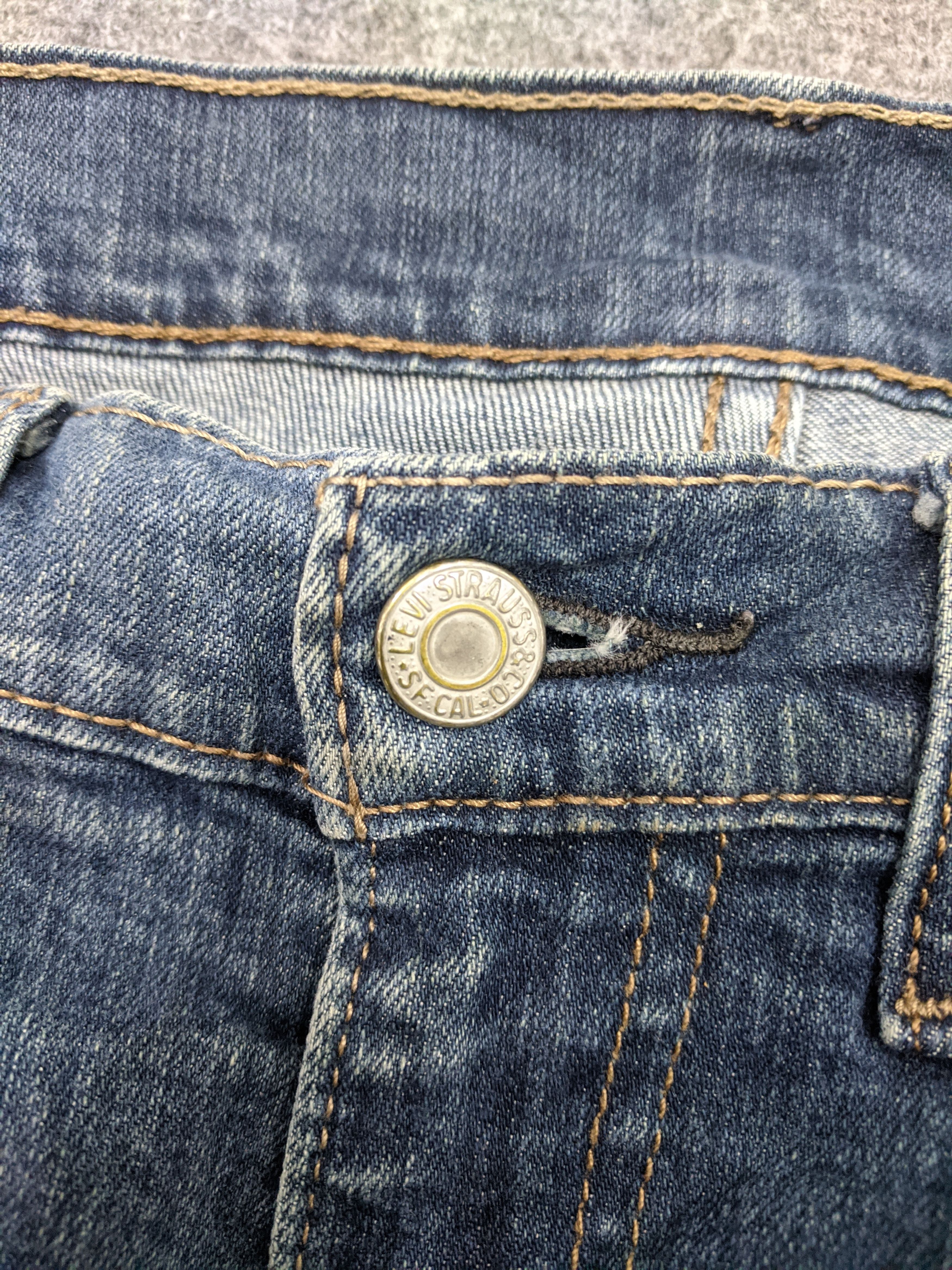 Levi's Vintage Levis 505 Light Wash Jeans DP0841 Size US 35 - 10 Thumbnail