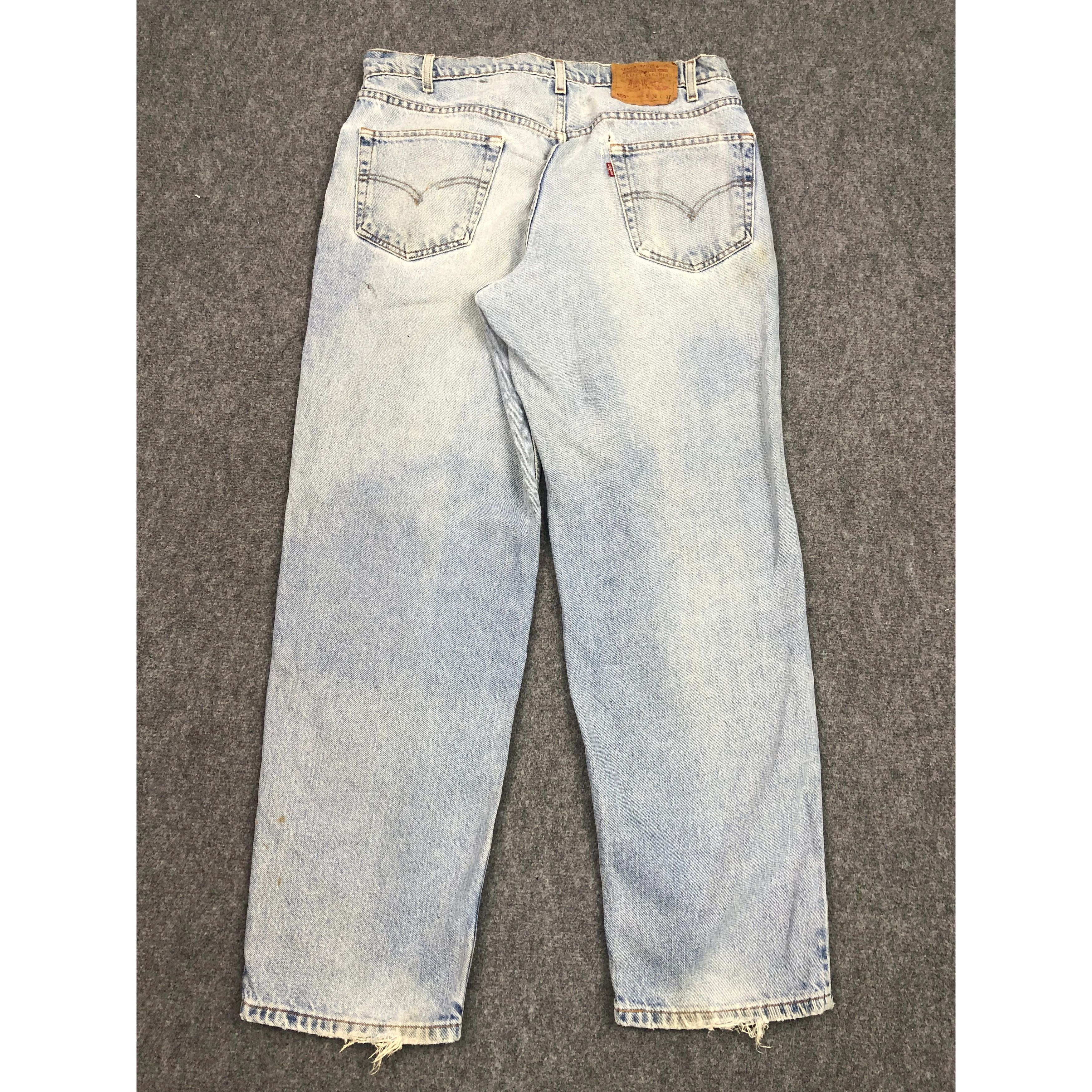 Levi's Vintage 90s Levis 550 Jeans Lightwash DP0416 Size US 36 / EU 52 - 2 Thumbnail