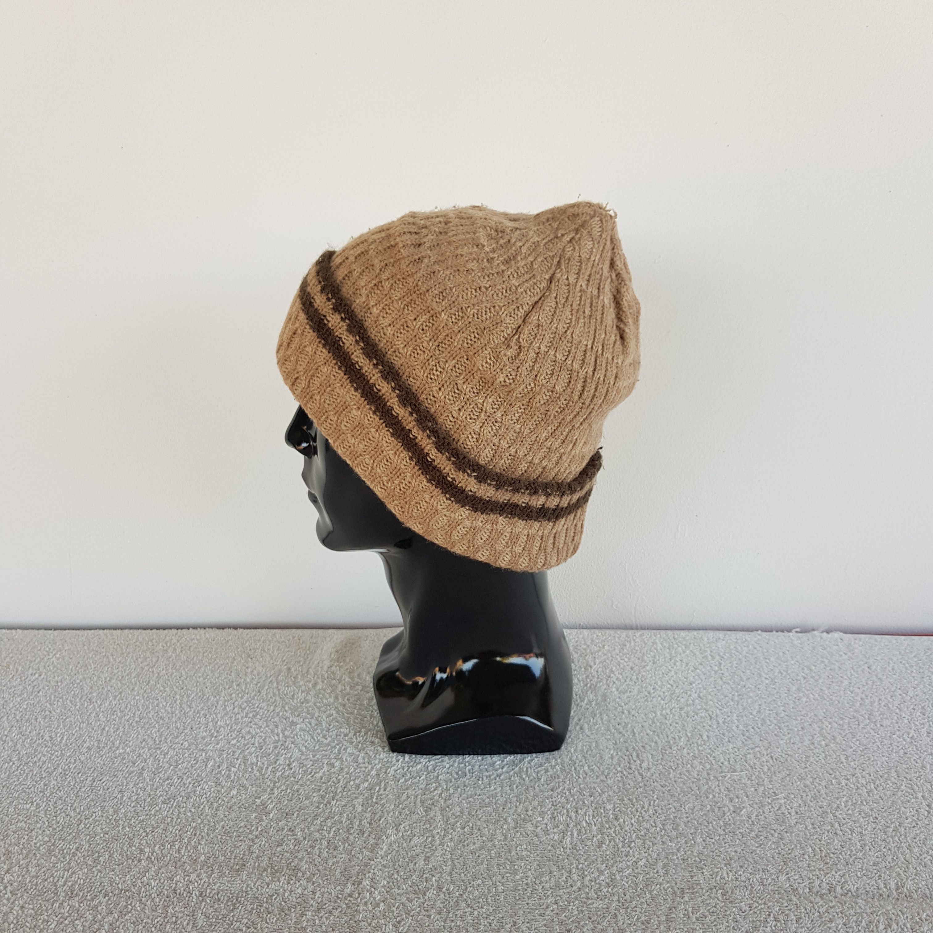 Valentino × Vintage Vintage Mario Valentino Hats Valentino Beanie Snow Caps Size ONE SIZE - 4 Thumbnail
