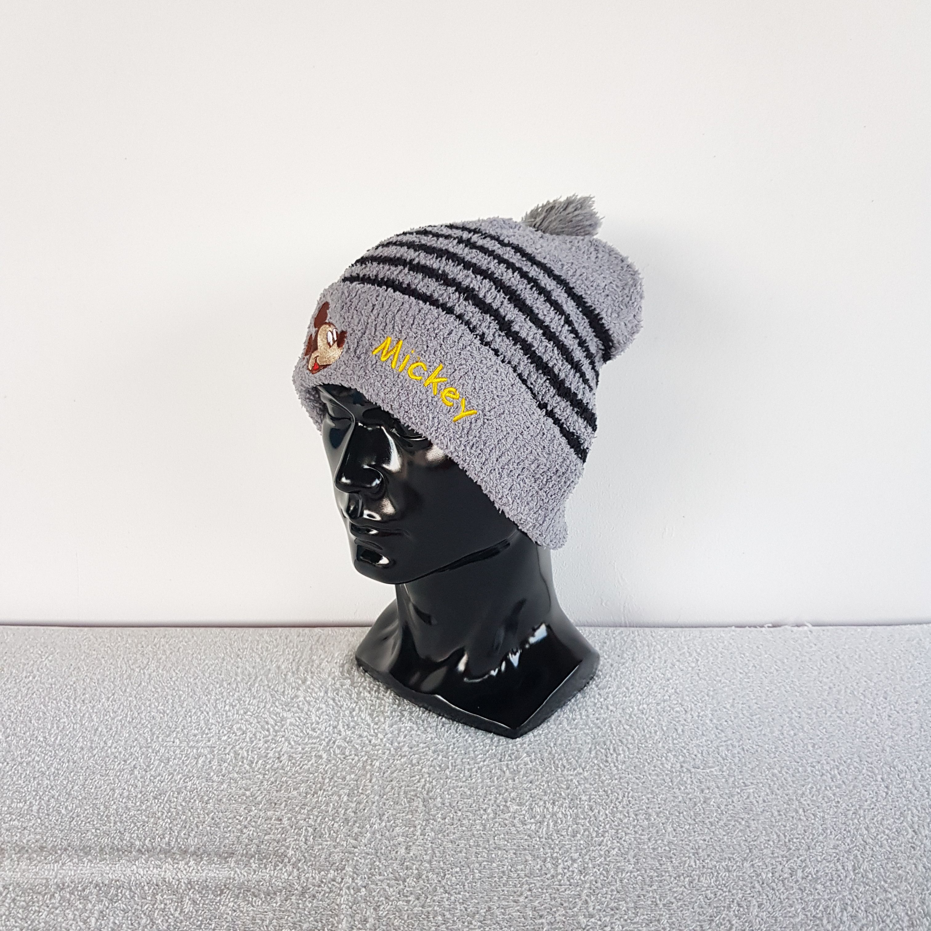 Cartoon Network × Mickey Mouse × Vintage Vintage Mickey Mouse Beanie Disney Snow Caps Cartoon Hats Size ONE SIZE - 2 Thumbnail