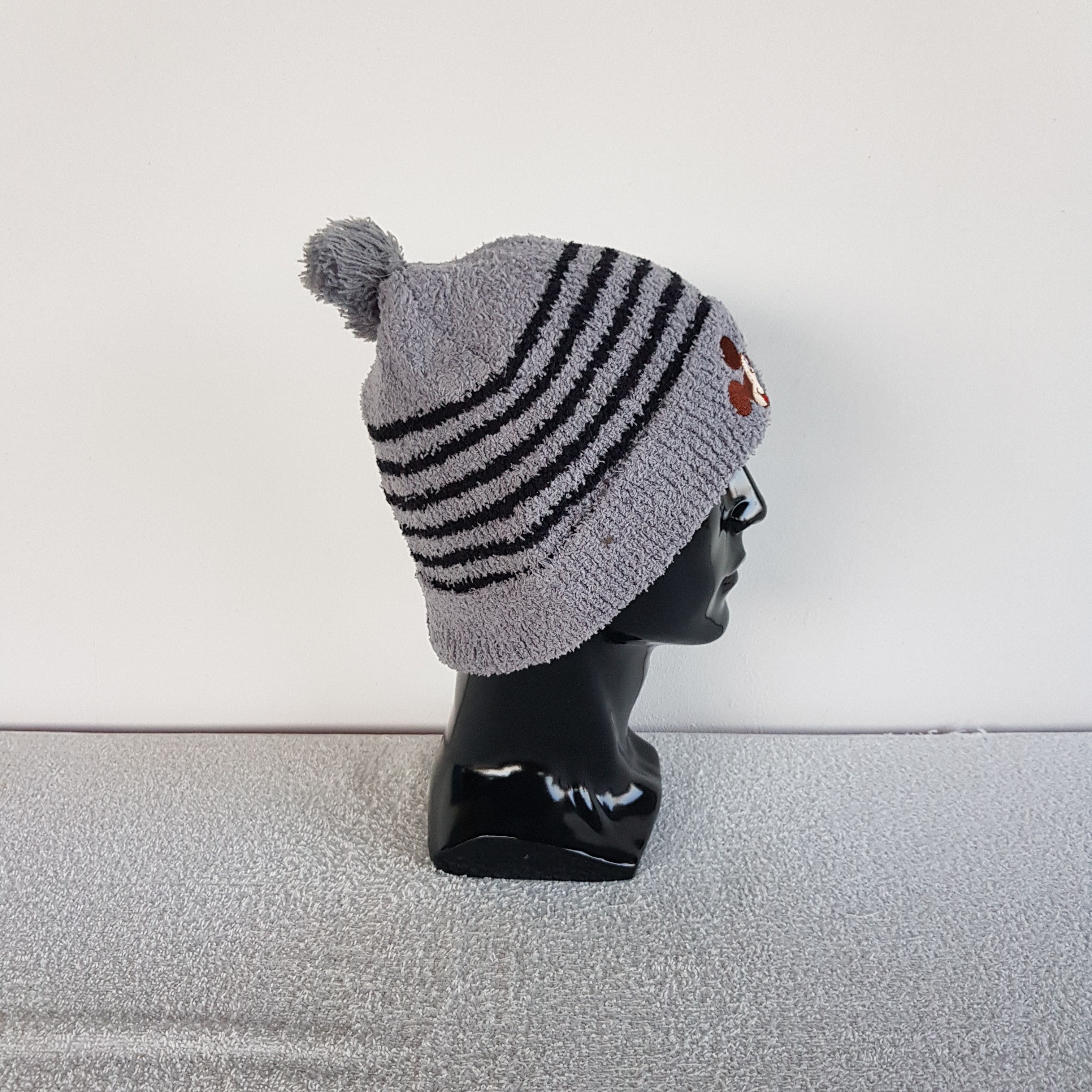 Cartoon Network × Mickey Mouse × Vintage Vintage Mickey Mouse Beanie Disney Snow Caps Cartoon Hats Size ONE SIZE - 3 Thumbnail