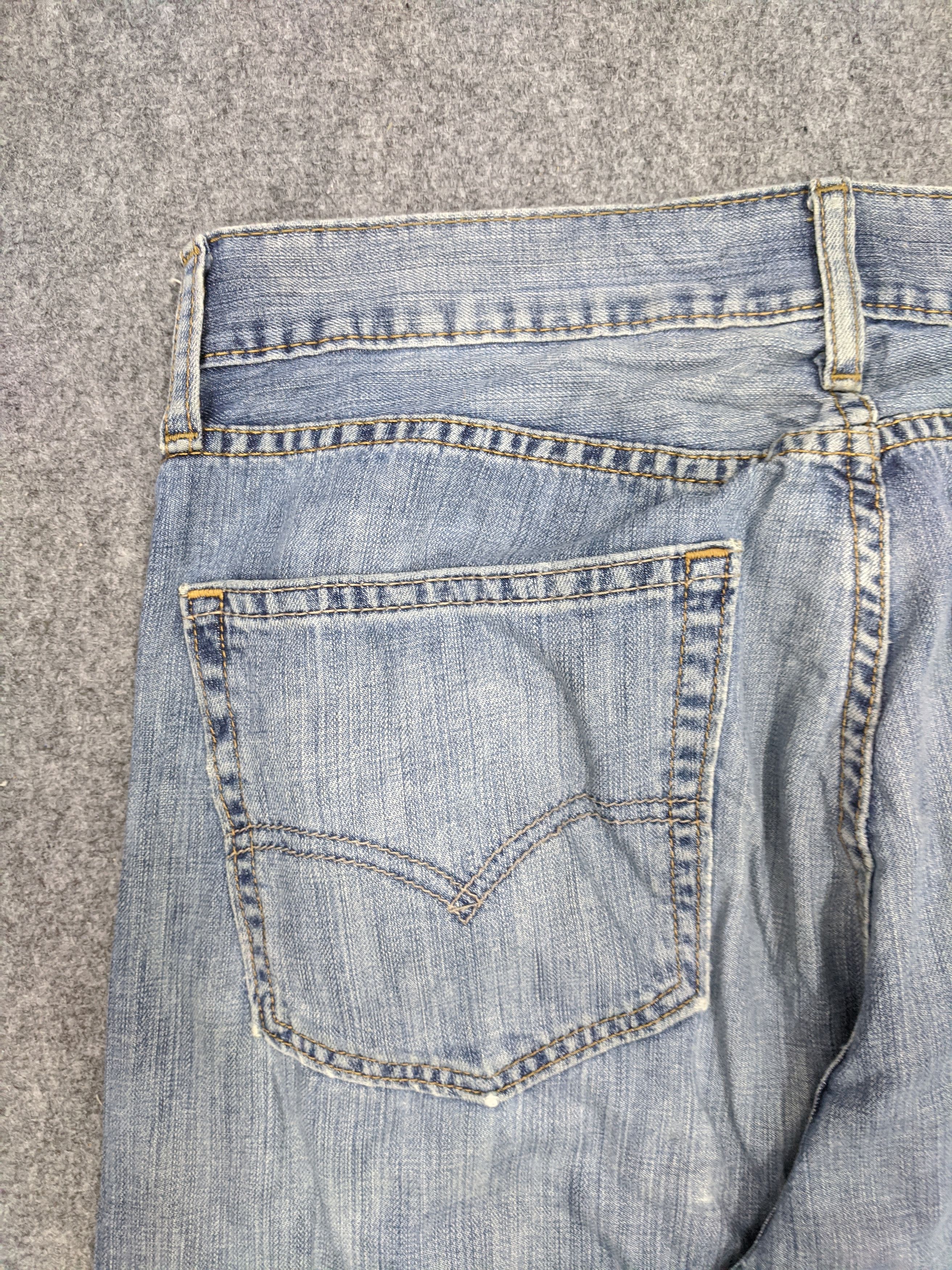 Levi's Vintage Levis 505 Light Wash Jeans DP0865 Size US 35 - 10 Thumbnail