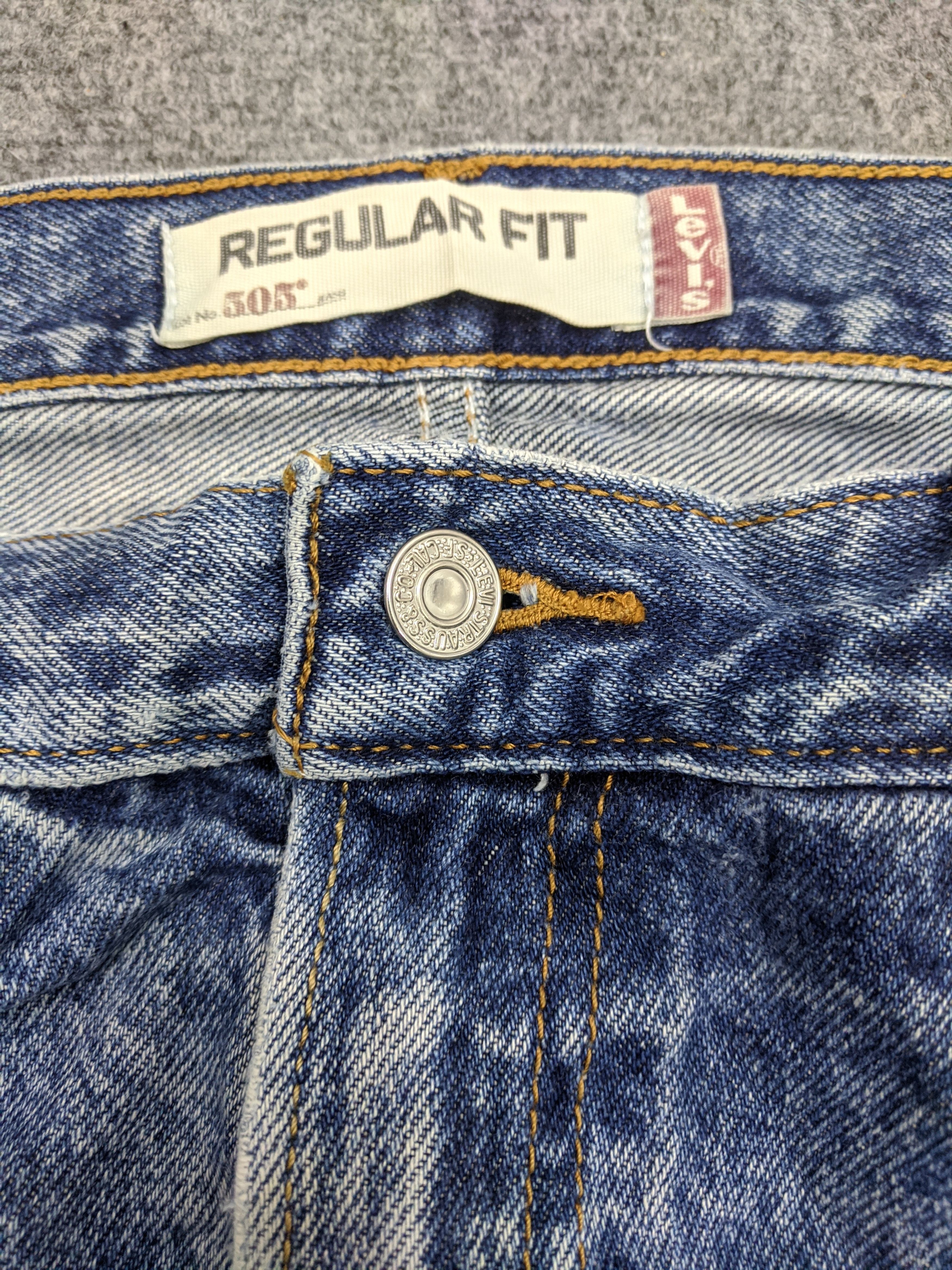 Levi's Vintage Levis 505 Light Wash Jeans DP0859 Size US 39 - 10 Thumbnail