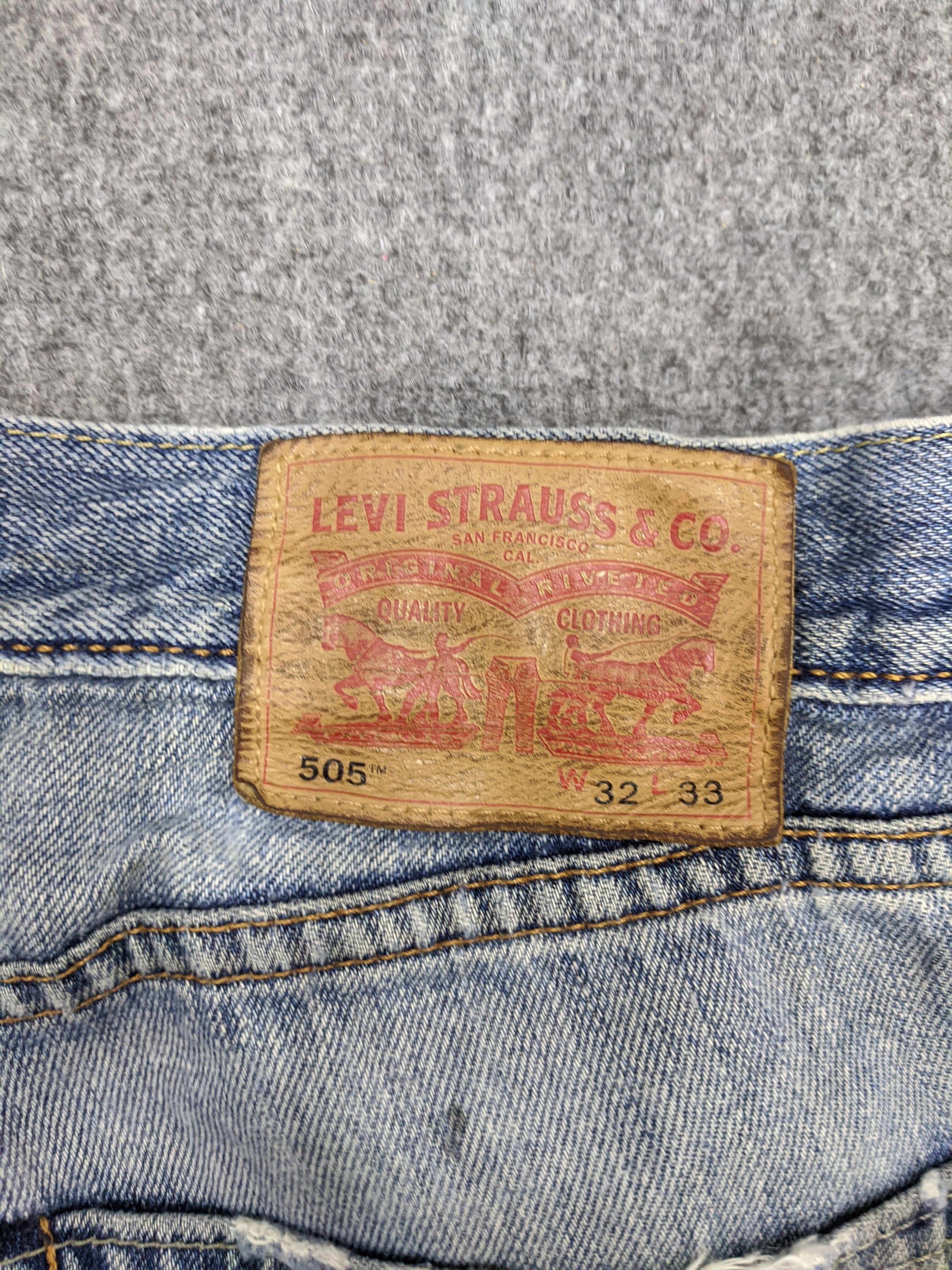 Levi's Vintage Levis 505 Light Wash Jeans DP0880 Size US 35 - 5 Thumbnail