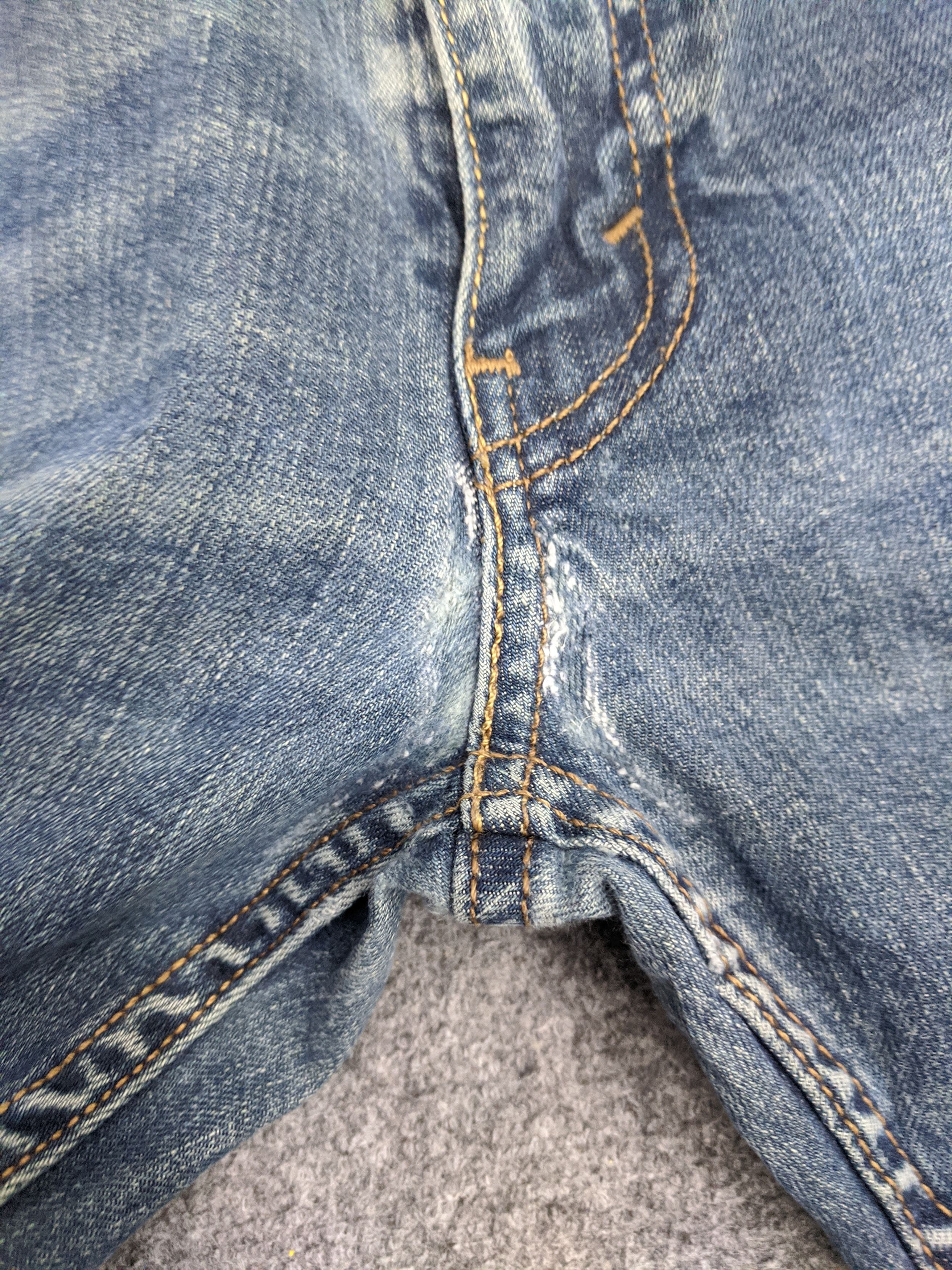 Levi's Vintage Levis 514 Jeans DP0876 Size US 35 - 12 Thumbnail