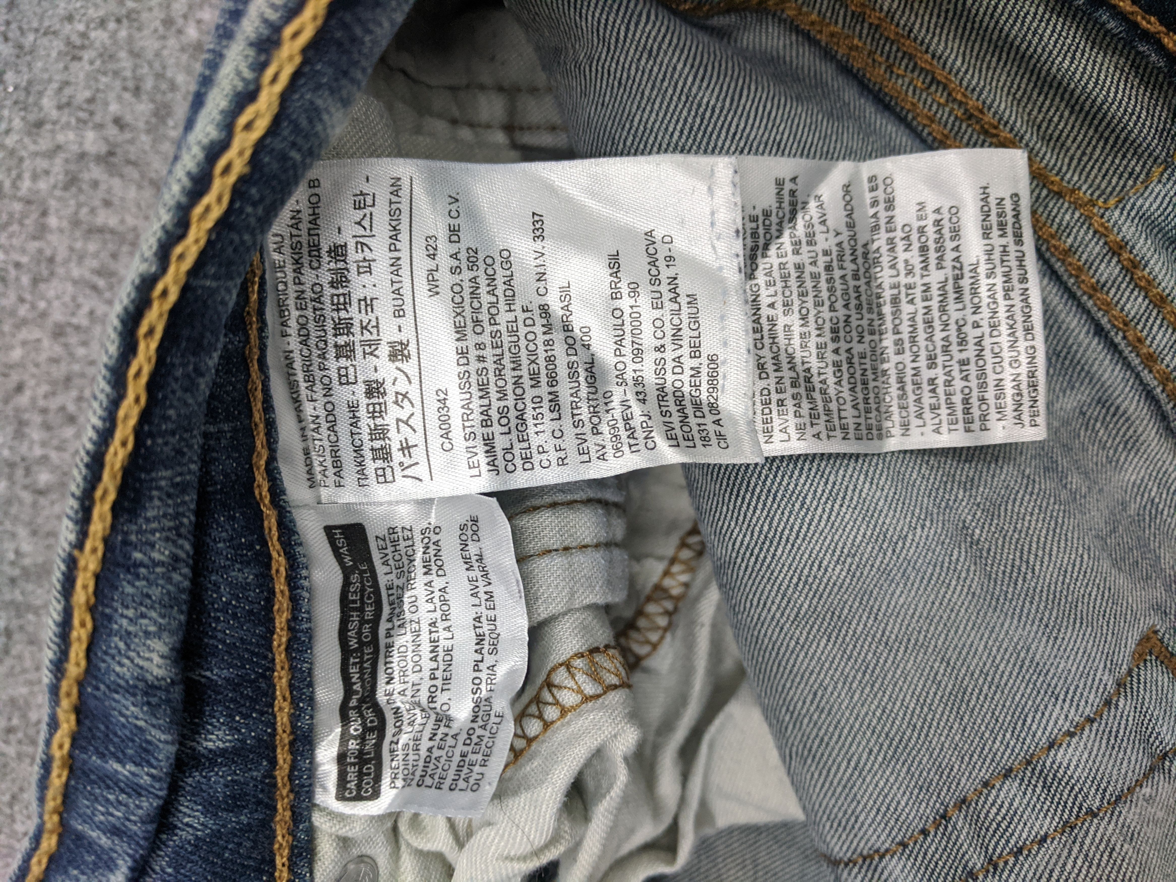 Levi's Vintage Levis 514 Jeans DP0876 Size US 35 - 6 Thumbnail