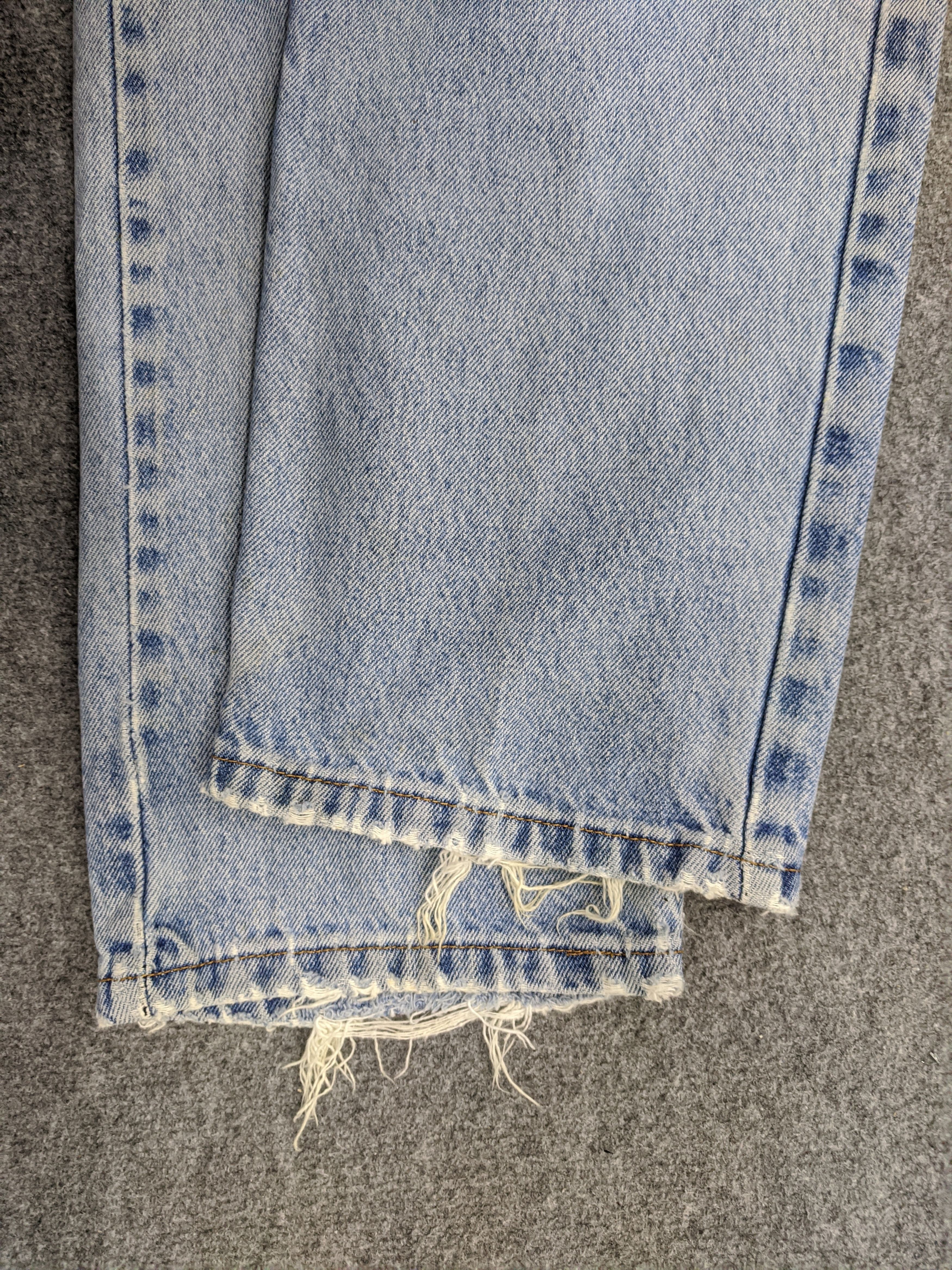 Levi's Vintage Levis Jeans DP0872 Size US 35 - 14 Thumbnail