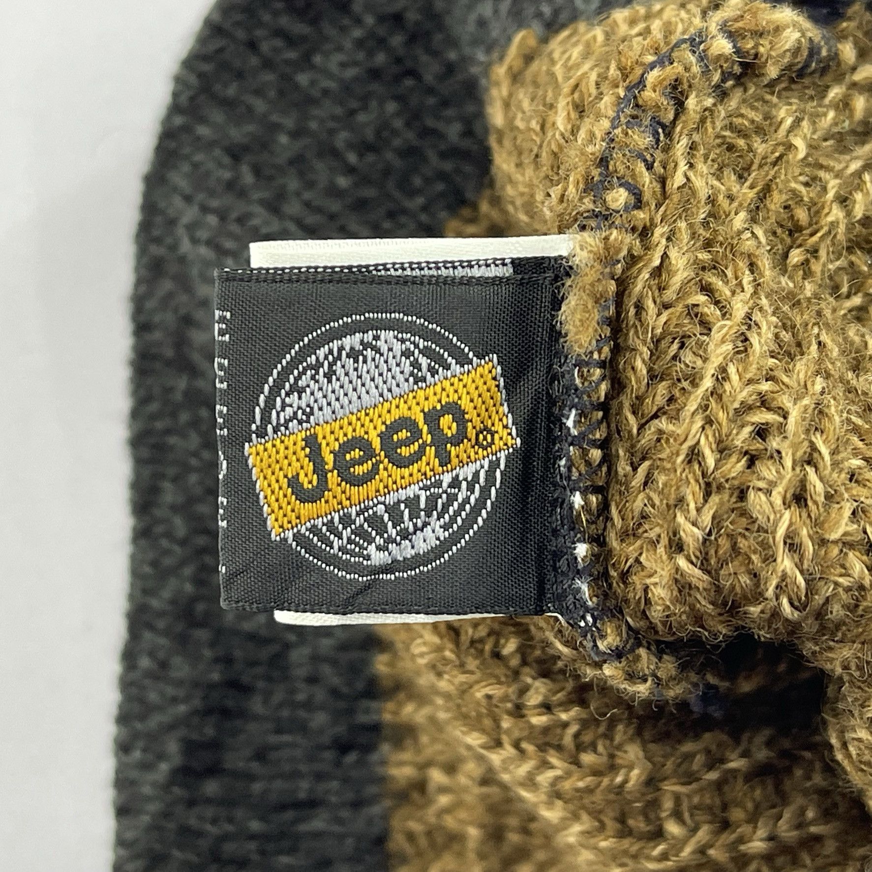 Jeep × Vintage Jeep Small Embroidery Logo Beanie Hats-BH2123 Size ONE SIZE - 7 Thumbnail