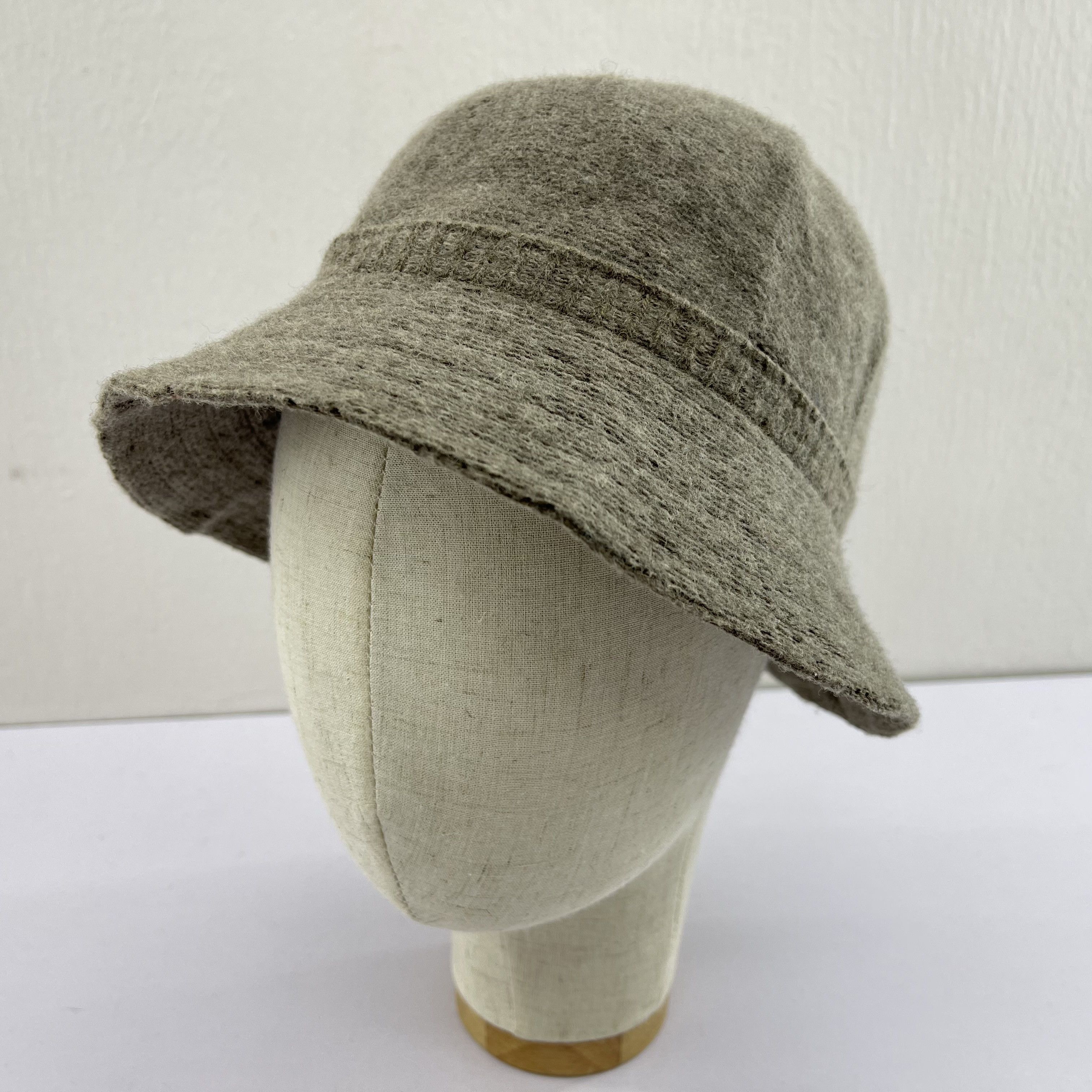 Japanese Brand Marylia Bucket Hats- BH1162 Size ONE SIZE - 2 Thumbnail