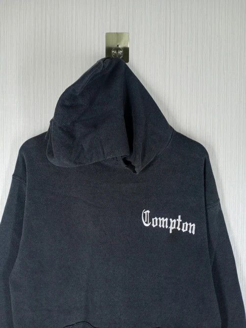 Rap Tees Rare Vintage 90s Compton Rap N.W.A Hoodie Sweatshirt Size US M / EU 48-50 / 2 - 6 Thumbnail