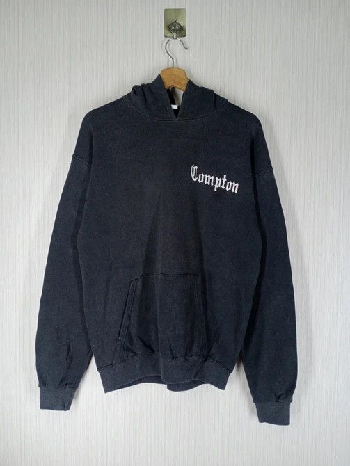 Rap Tees Rare Vintage 90s Compton Rap N.W.A Hoodie Sweatshirt Size US M / EU 48-50 / 2 - 1 Thumbnail