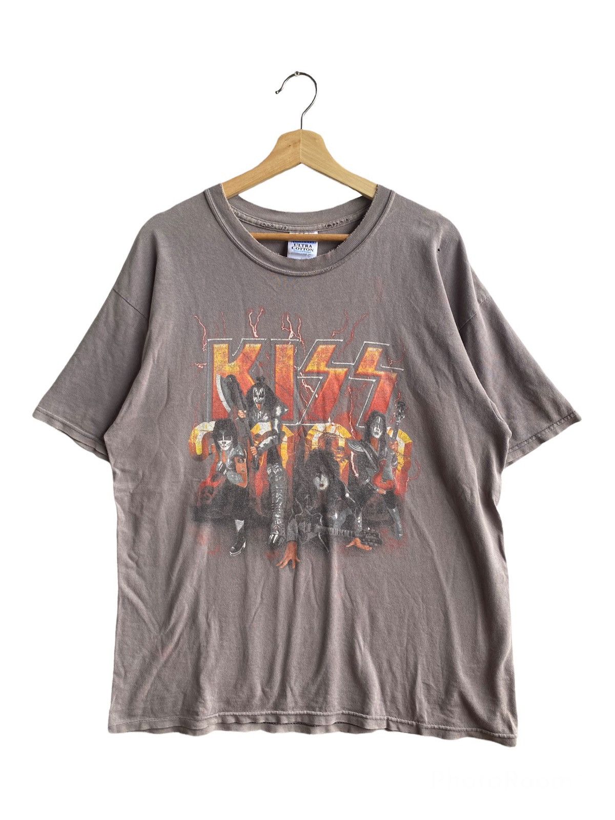 Band Tees × KISS × Vintage Vintage Thrashed KISS band tour tee Size US L / EU 52-54 / 3 - 1 Thumbnail