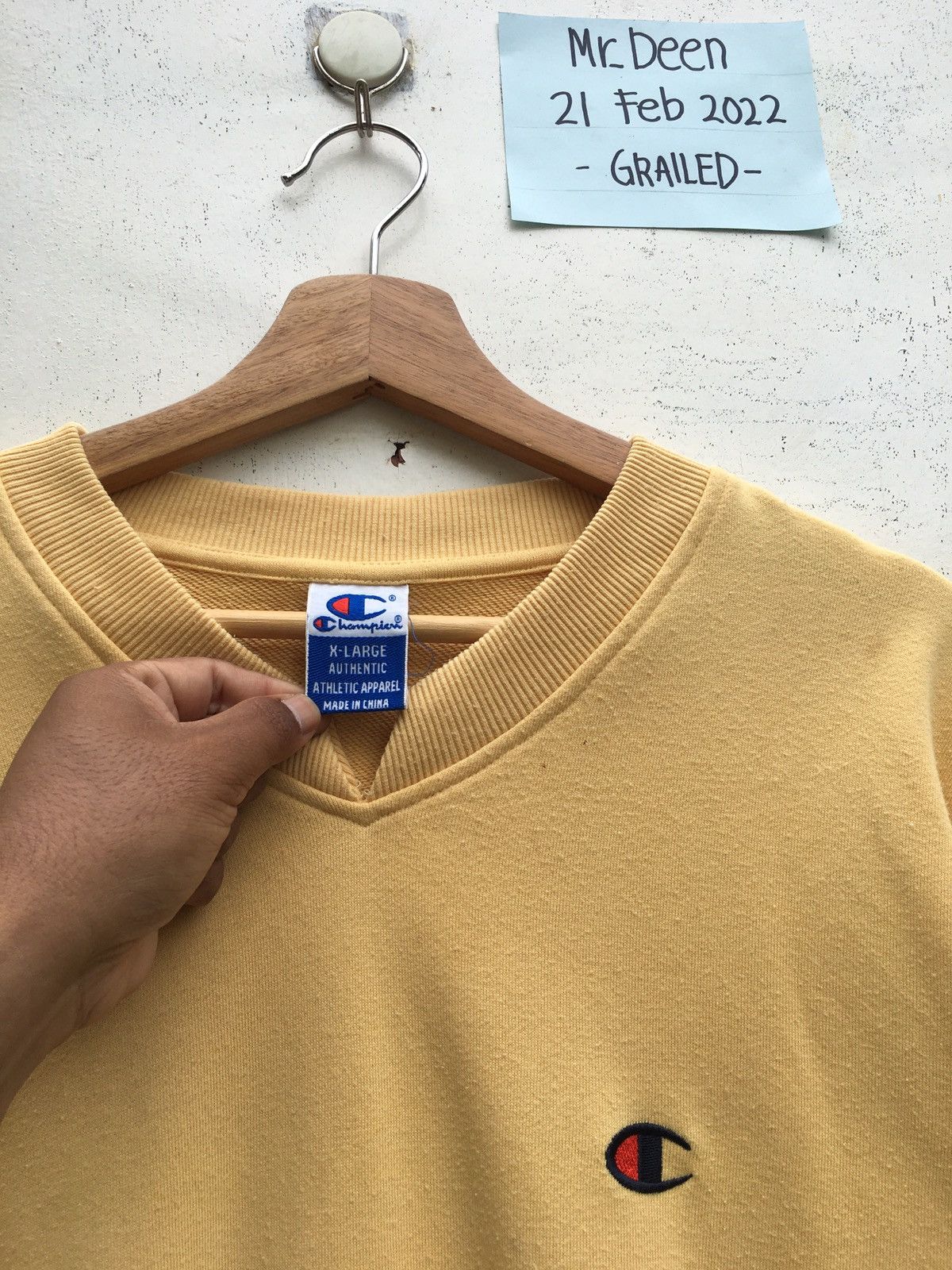 Champion Vintage Champion Logo Sweatshirt Big Size Size US L / EU 52-54 / 3 - 6 Thumbnail