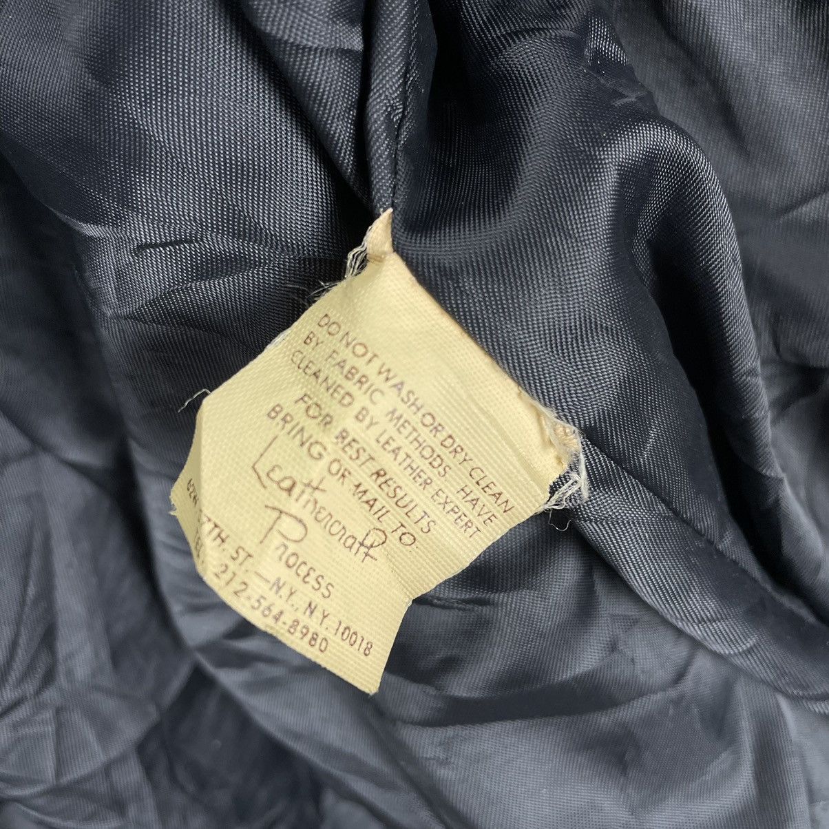 Schott A2 NAKED COWHIDE LEATHER BOMBER Size US M / EU 48-50 / 2 - 11 Thumbnail