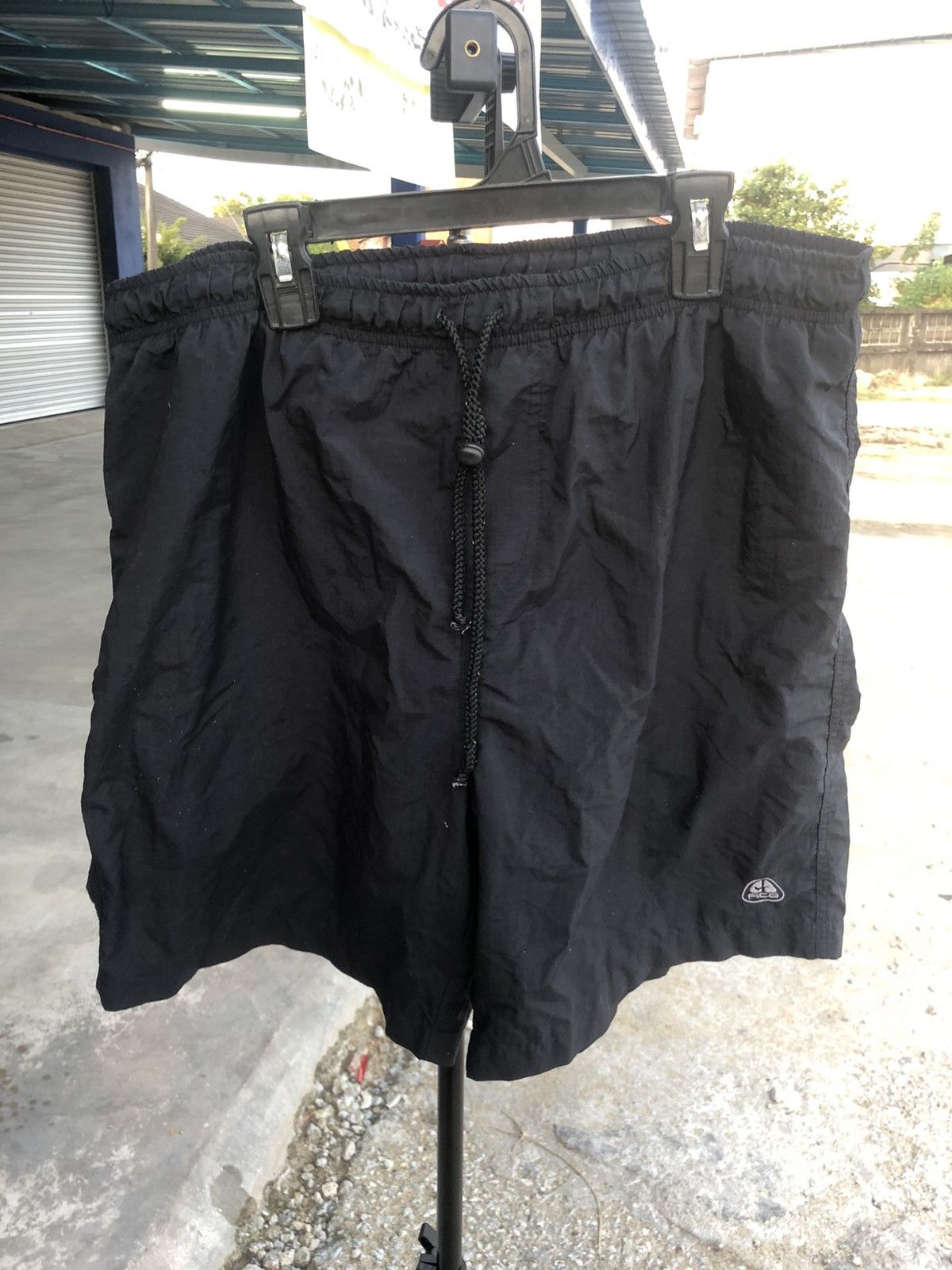 NIKE ACG short pants