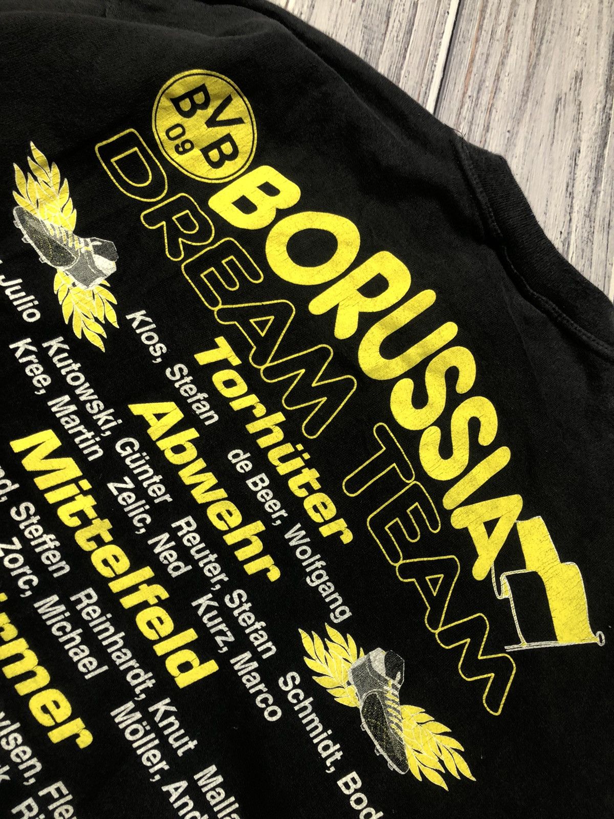 Vintage Vintage Borussia Dortmund Football Sweatshirt 1994 Soccer Size US S / EU 44-46 / 1 - 11 Thumbnail