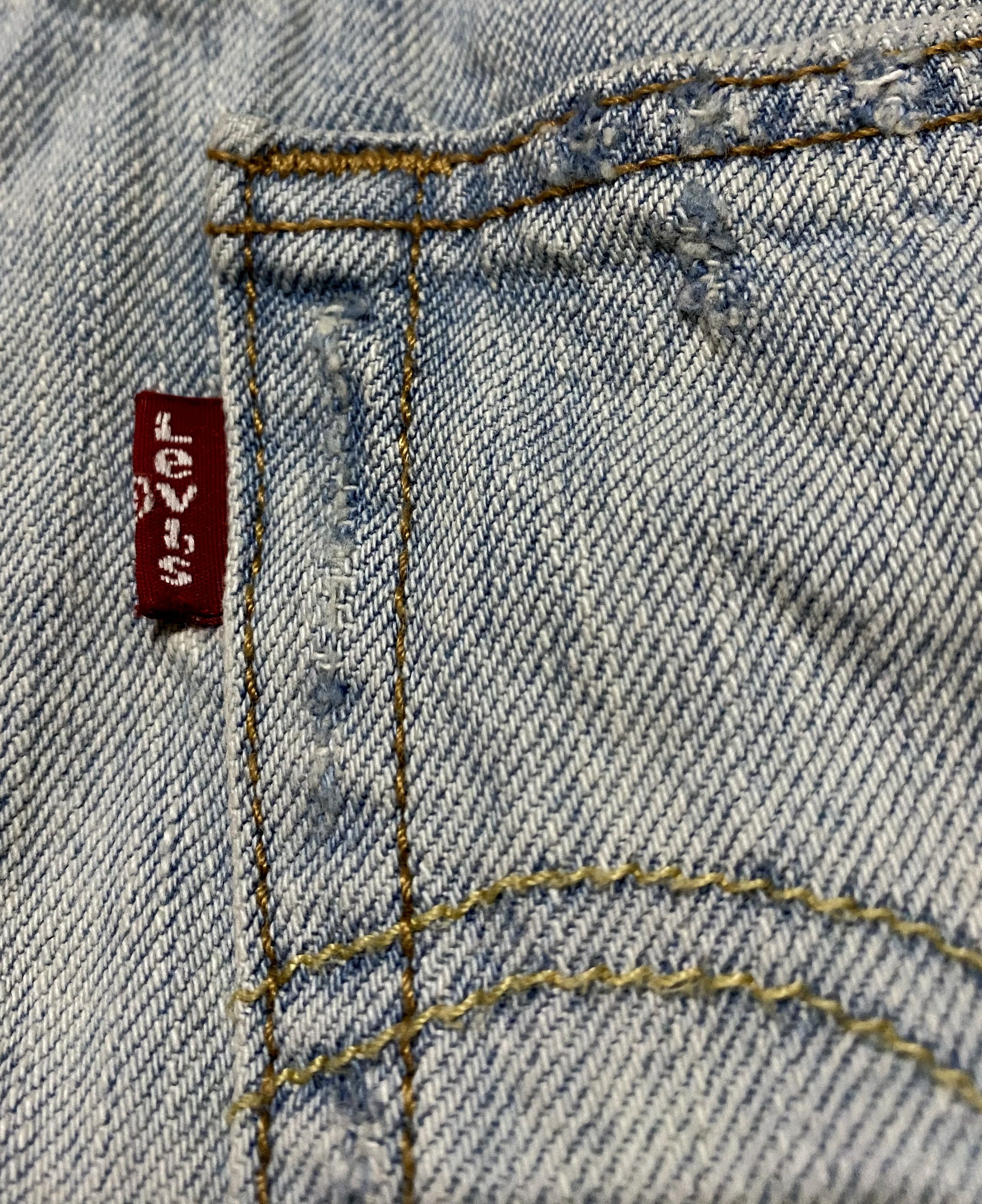 Levi's Vintage Clothing Women's Levis Washed Fringed Torn Distressed Mini Shorts Size 27" / US 4 / IT 40 - 9 Thumbnail