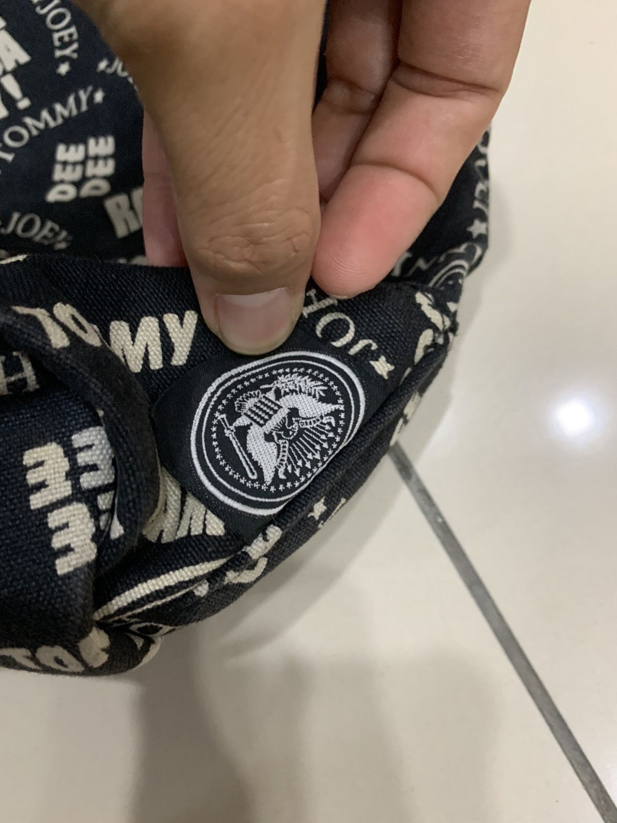 Band Tees × Hysteric Glamour HYSTERIC GLAMOUR X RAMONES FULL PRINT TOTE BAG Size ONE SIZE - 8 Thumbnail