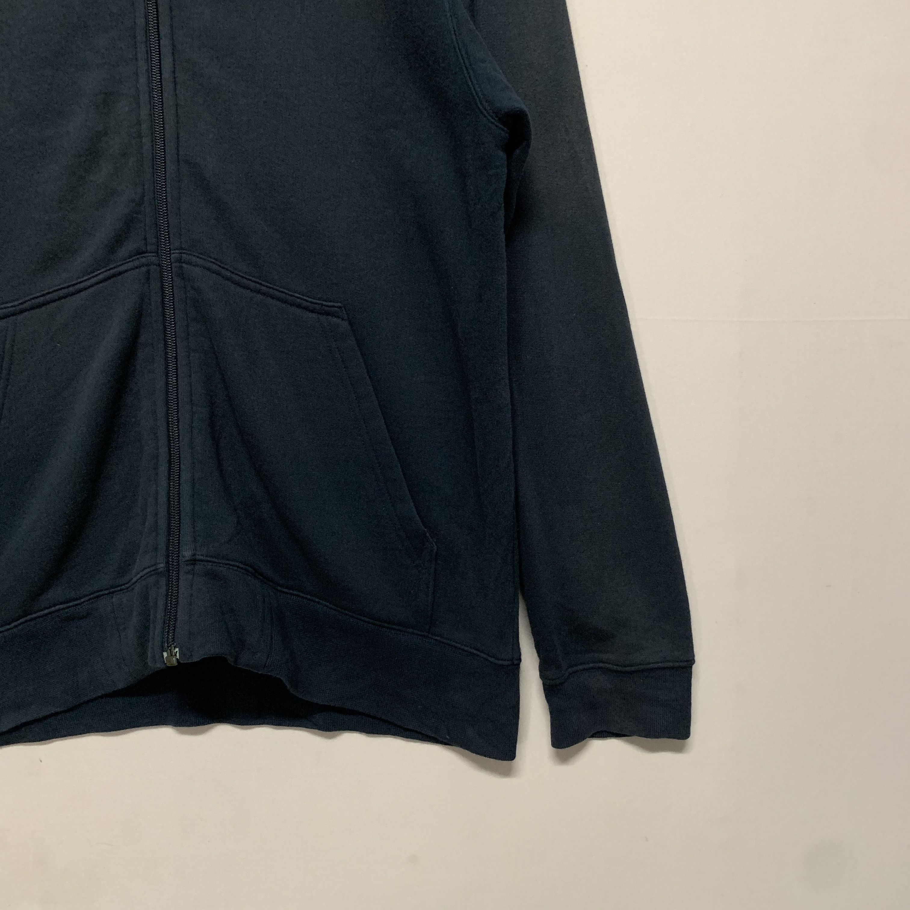 L.L. Bean L.L.Bean Zip Ups Dark Blue Sweater Sweatshirt Size US L / EU 52-54 / 3 - 4 Thumbnail