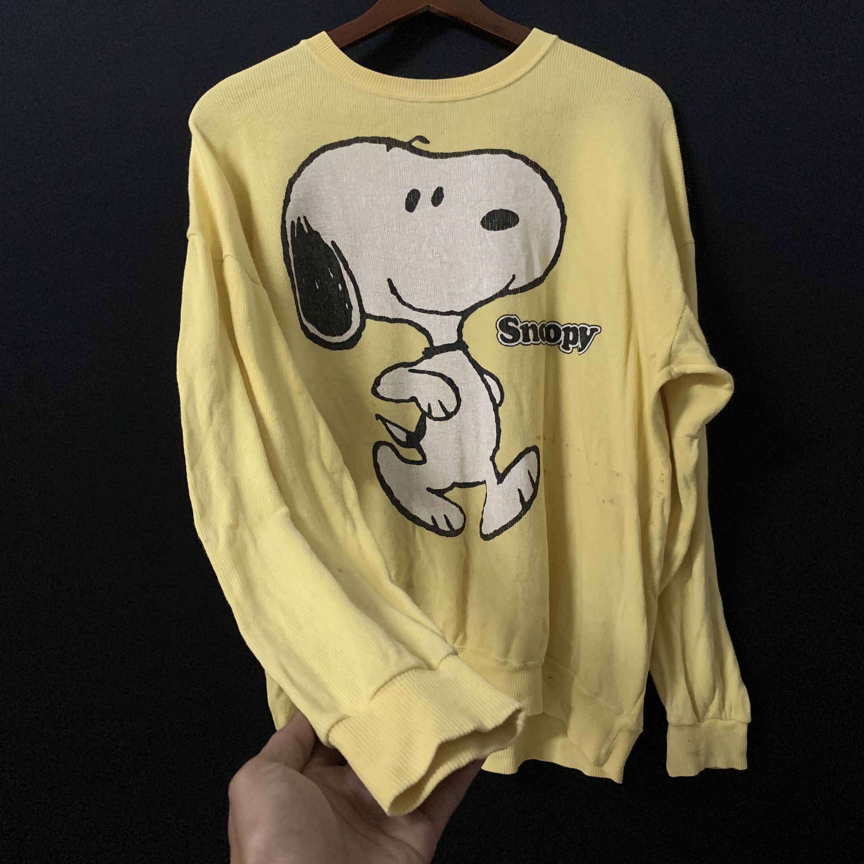 Peanuts 🔥 BEST OFFER 🔥Vintage Peanuts Snoopy Crewneck Sweater Size US M / EU 48-50 / 2 - 2 Thumbnail