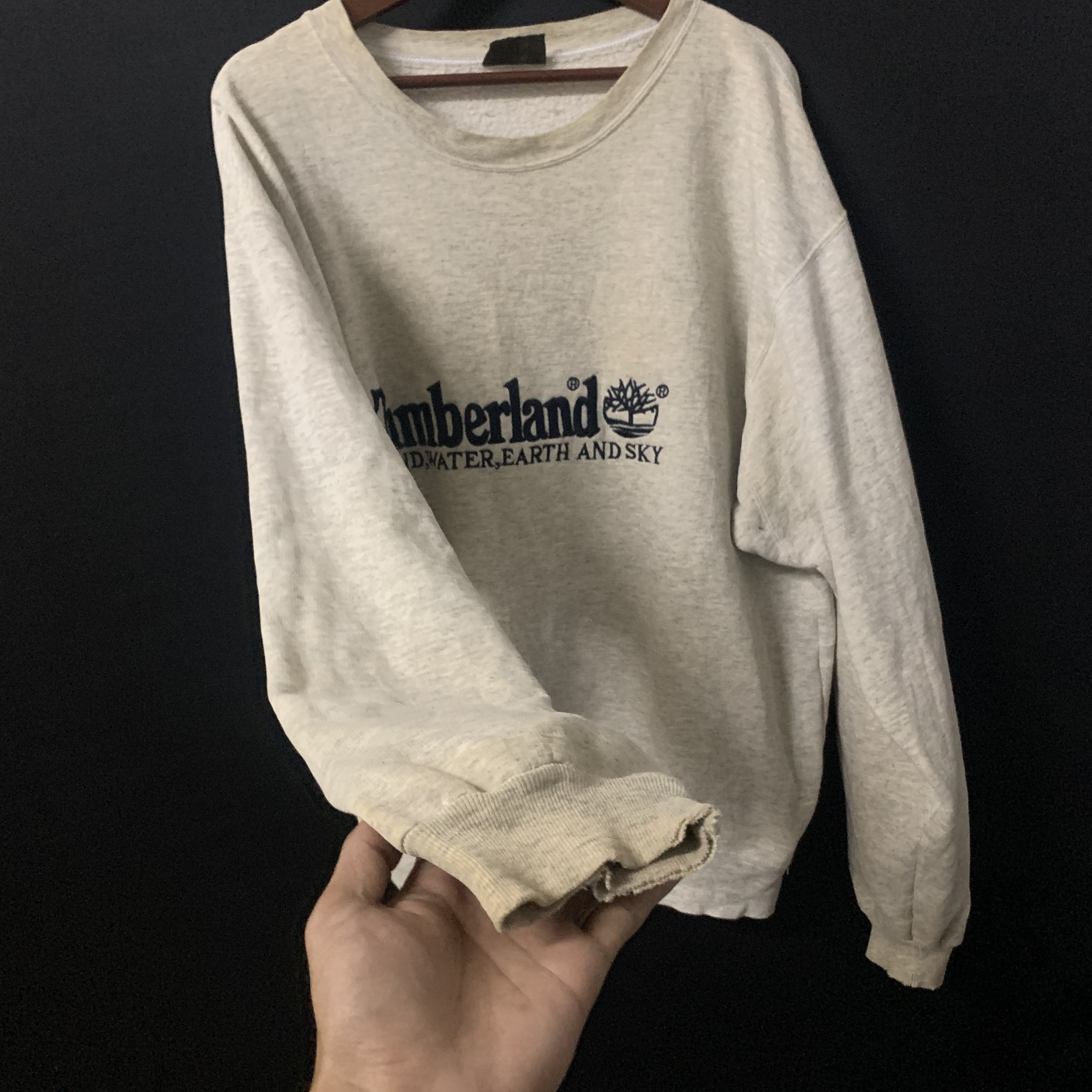 Timberland Vintage Timberland Spell Out Embroidery Crewneck Sweater Size US L / EU 52-54 / 3 - 6 Thumbnail