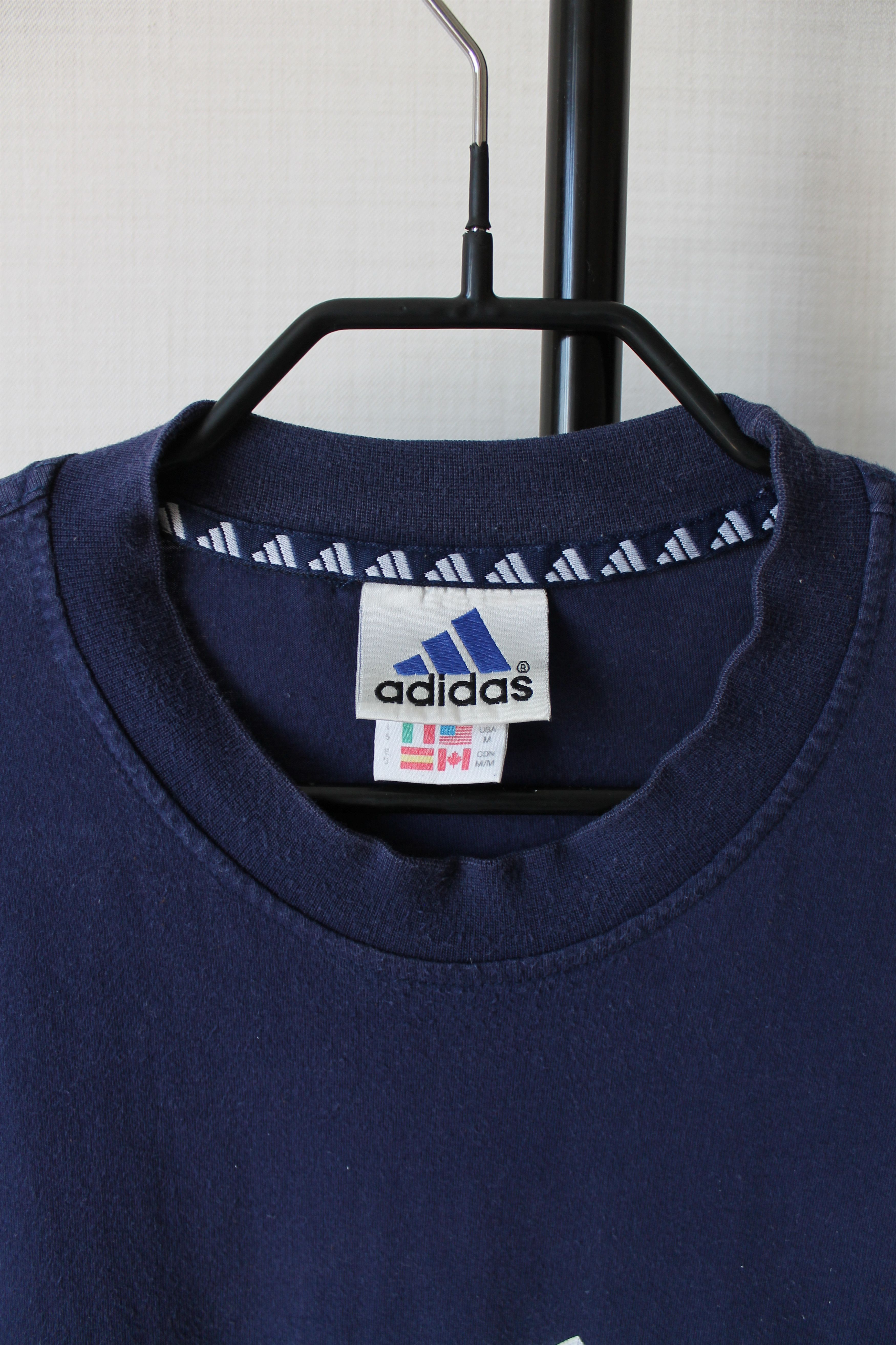Adidas 1999 ADIDAS Big Logo Vintage T - shirt Navy Sunfaded Size US M / EU 48-50 / 2 - 8 Thumbnail