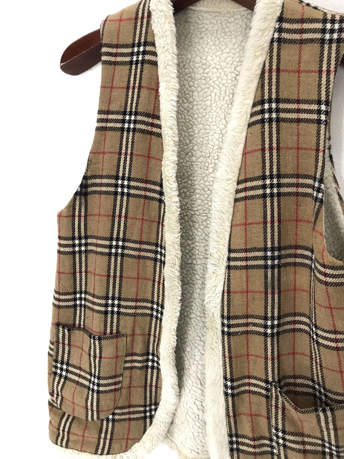 Other × Vintage 🔥Need gone today!! Vintage nova check sherpa unbotton vest Size US M / EU 48-50 / 2 - 4 Thumbnail