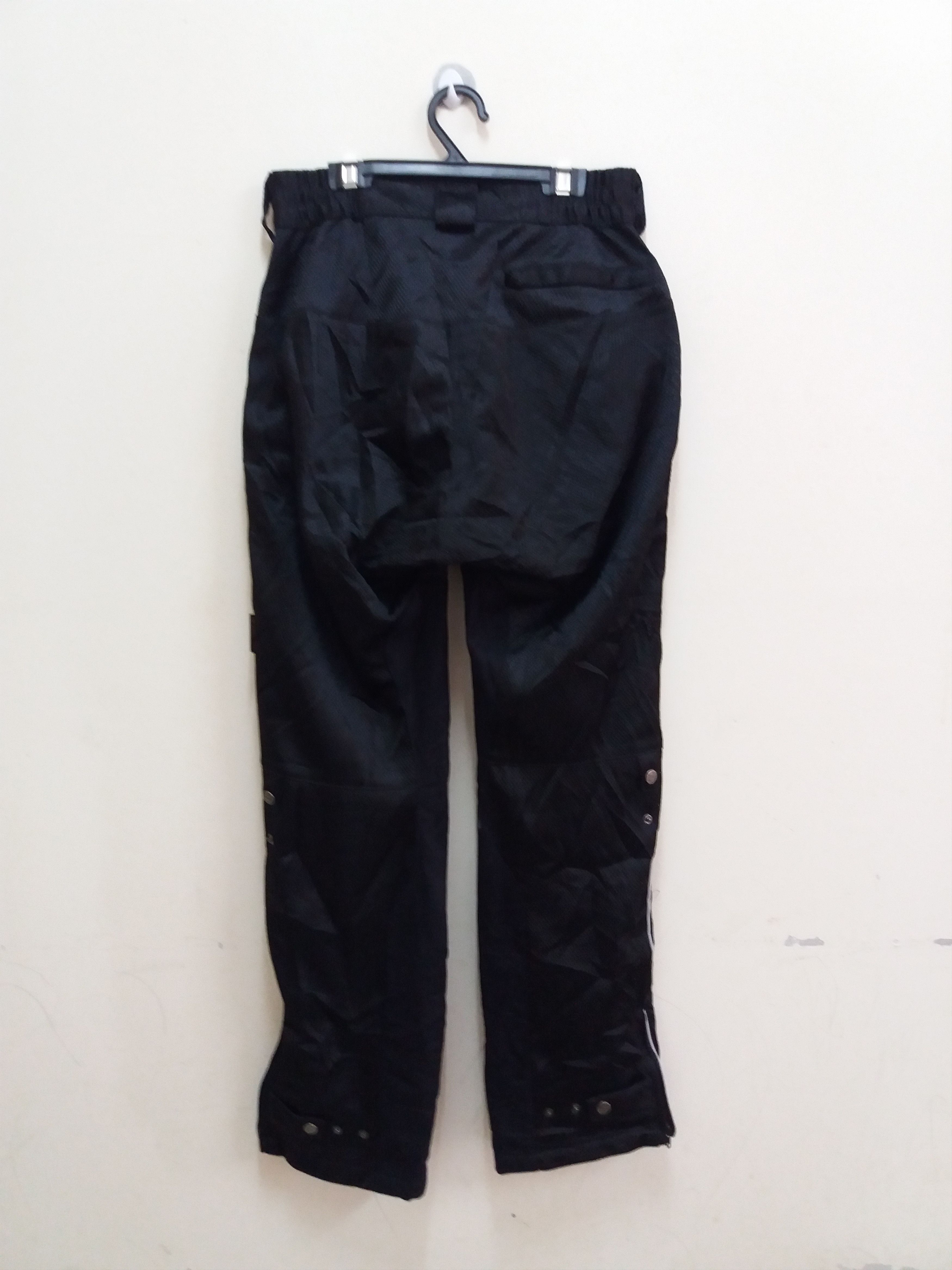 Honda × Sports Specialties Honda bike pants with knee padding size M waist 31 inches Size US 31 - 2 Thumbnail