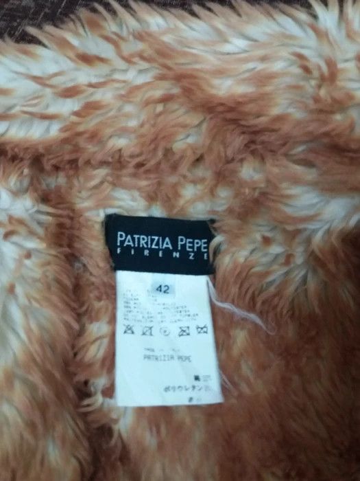 Patrizia Pepe Patrizia Pepe Firenze furry jacket Made in Italy/Size 42 Size US M / EU 48-50 / 2 - 4 Thumbnail