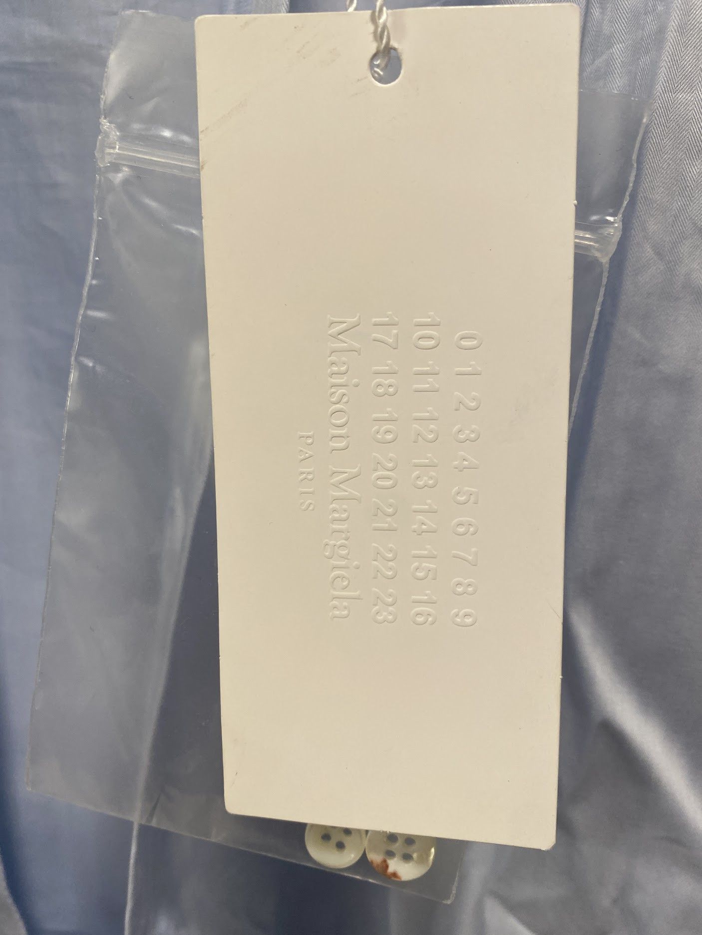 Maison Margiela 14 POPLIN SLIM FIT SHIRT Light blue stripe size 39 Size US M / EU 48-50 / 2 - 4 Thumbnail