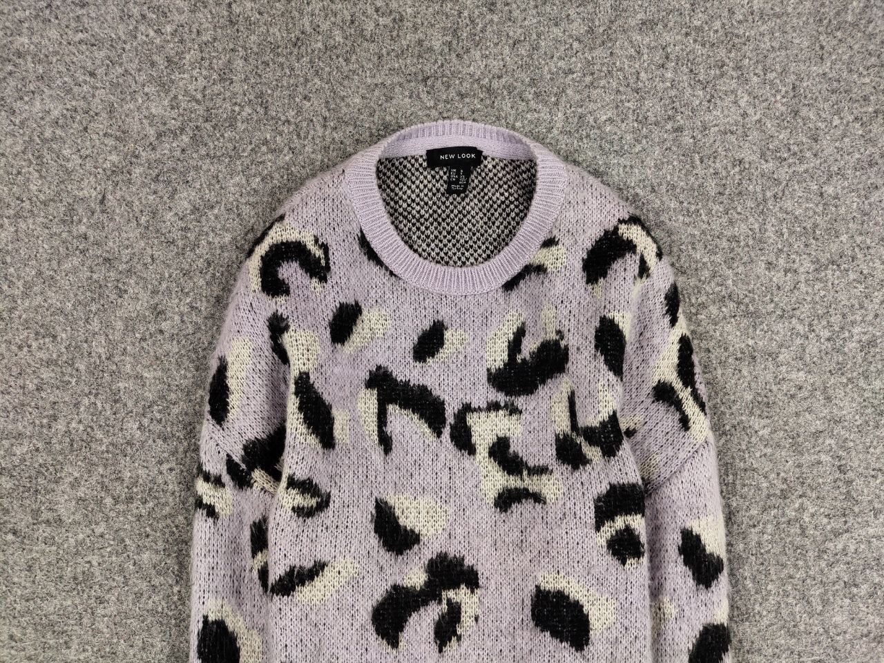 Japanese Brand Vintage 90s Japanese Sweaters Knitwear crew chak leopard Size US S / EU 44-46 / 1 - 8 Thumbnail