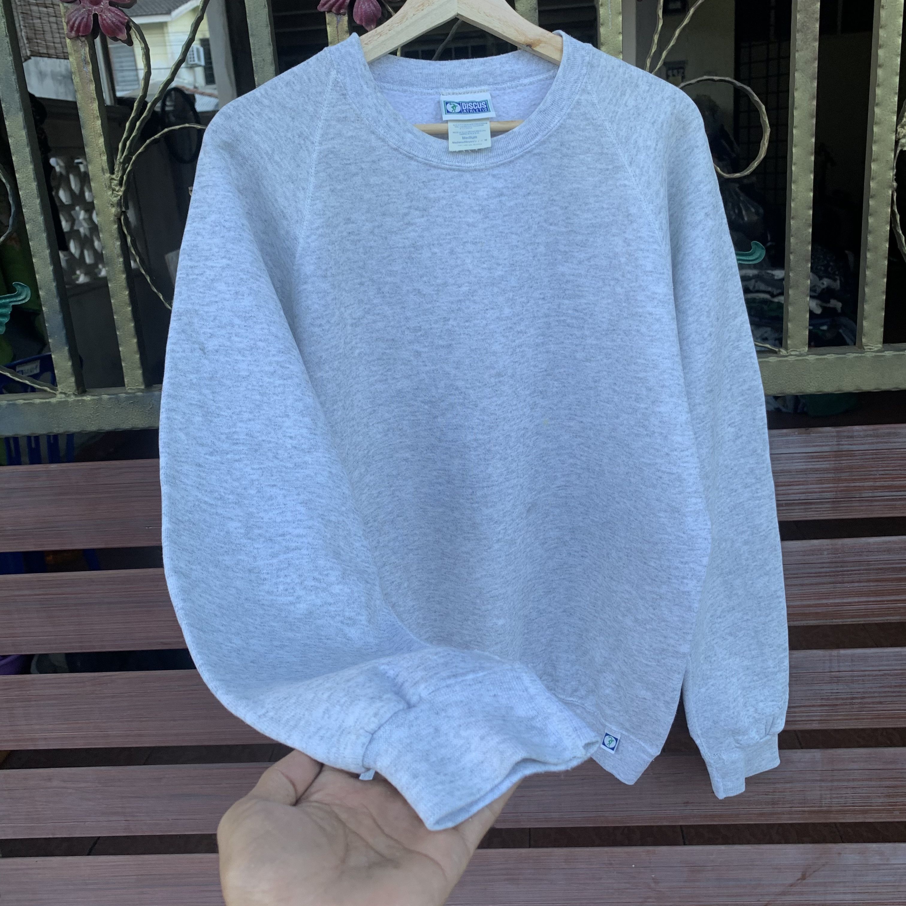 Vintage Vintage 90s Discuss Athletic Crewneck Blank Sweater Size US M / EU 48-50 / 2 - 4 Thumbnail