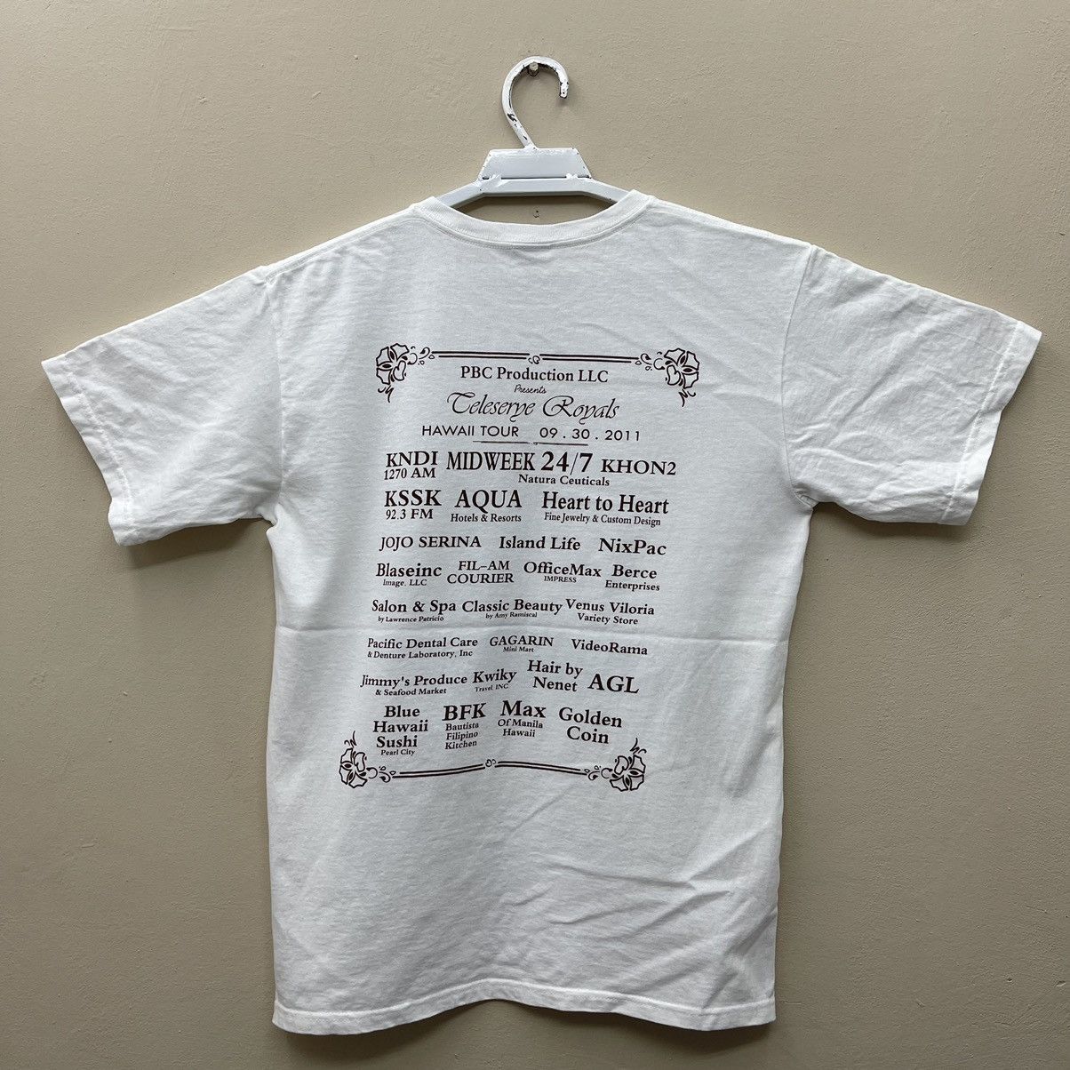 Vintage Vintage The Teleserye Royals 2011 Us Tour Size US M / EU 48-50 / 2 - 4 Thumbnail