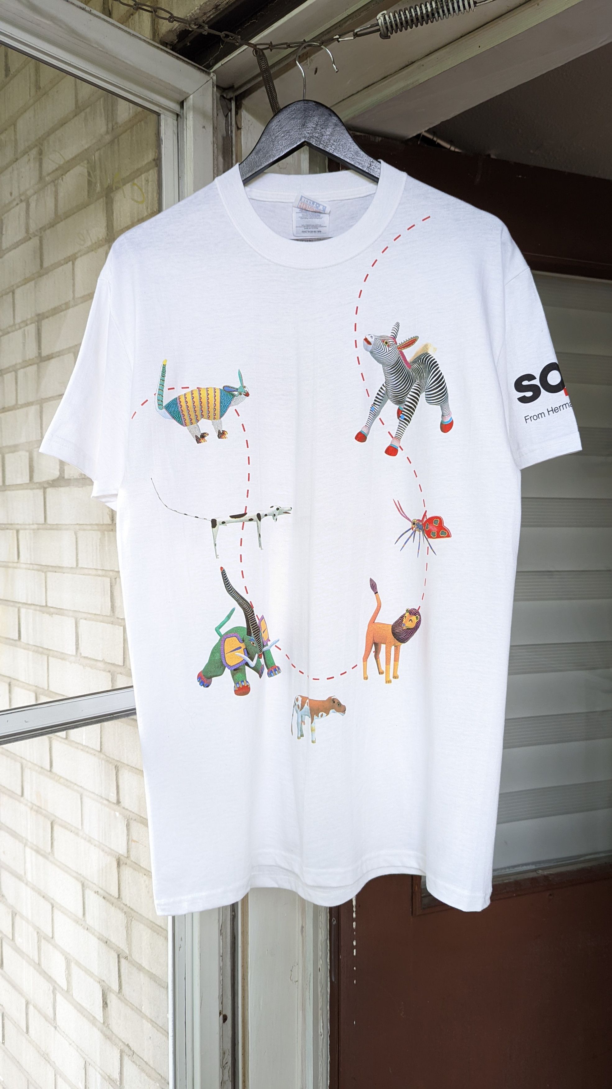 Vintage Herman Miller SQA Chair T Shirt 90s Size US L / EU 52-54 / 3 - 1 Thumbnail