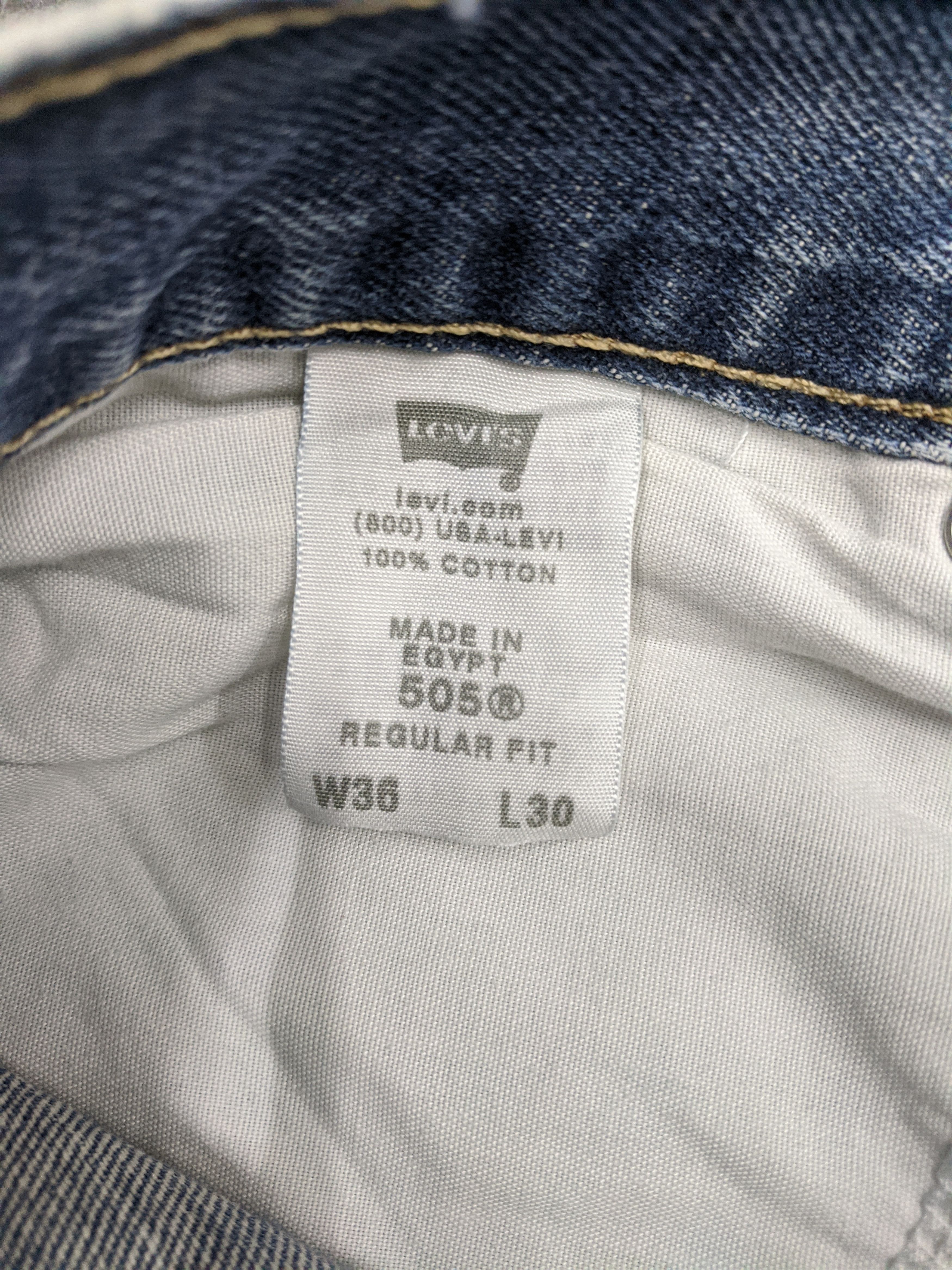 Levi's Vintage Levis 505 Light Wash Jeans DP0747 Size US 35 - 7 Thumbnail